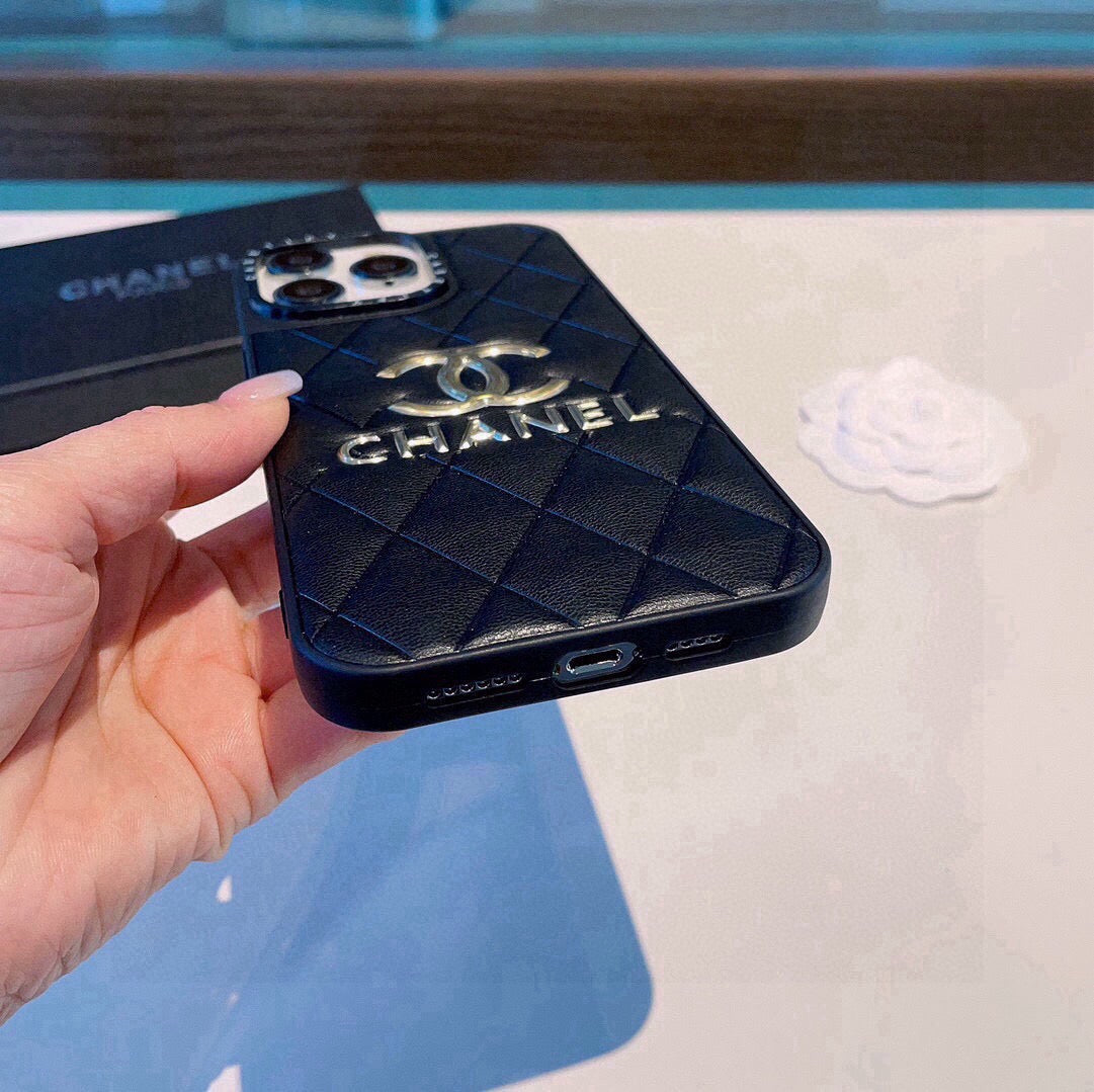 Chanel Gold Logo Phone Case 390502