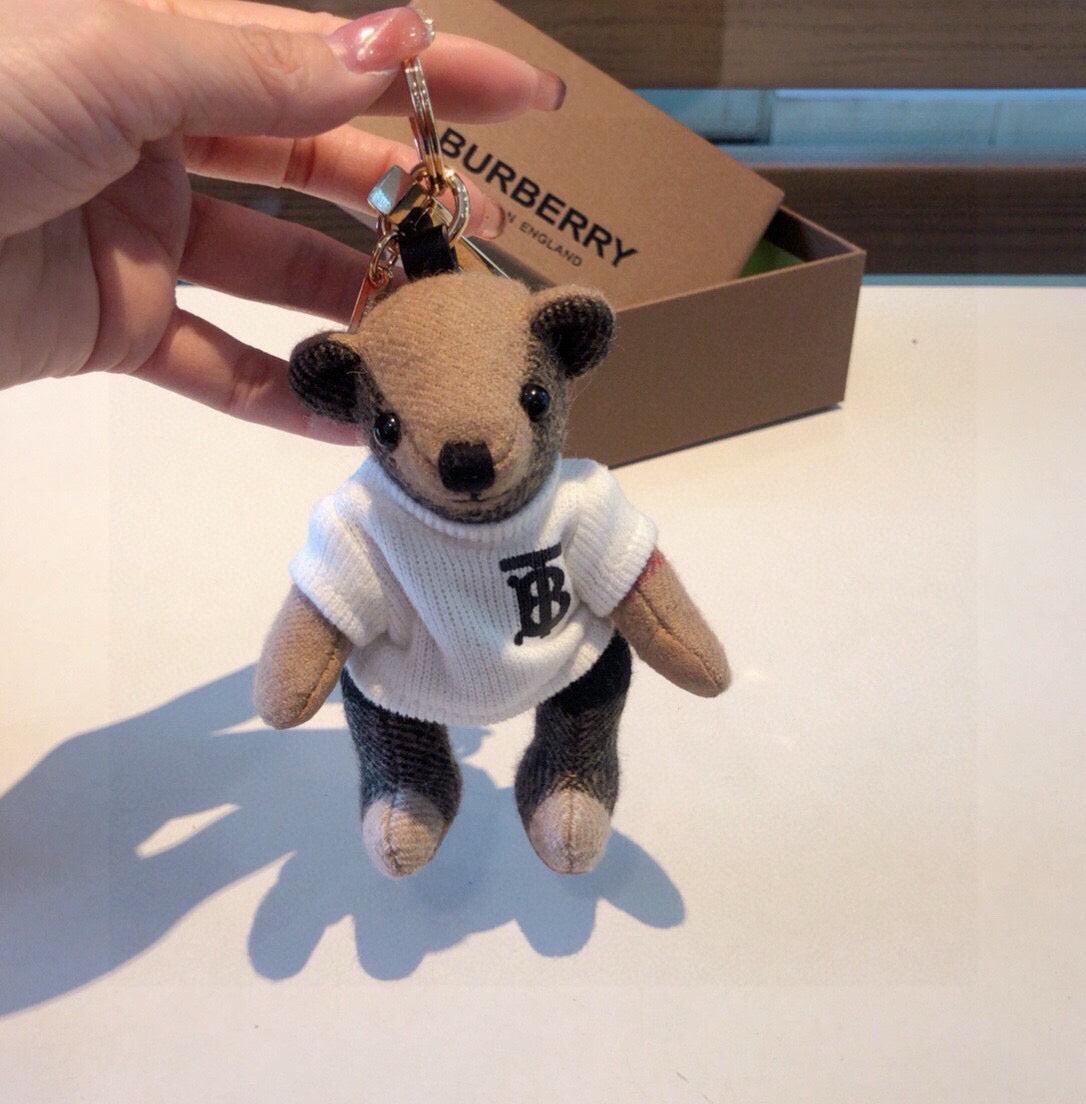 Burberry Thomas Bear T-shirt Charm 393880