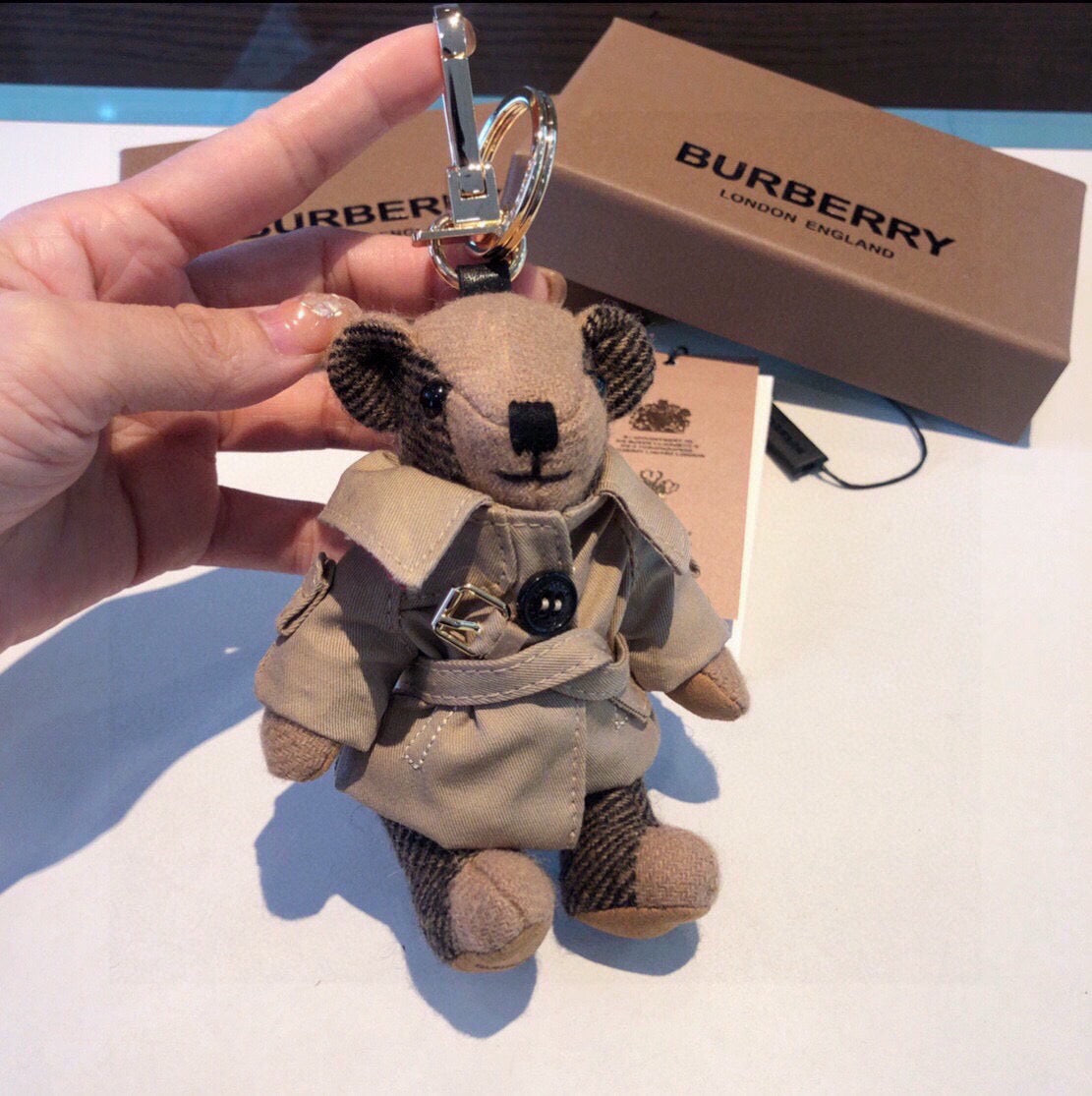 Burberry Thomas Bear Charm 539073