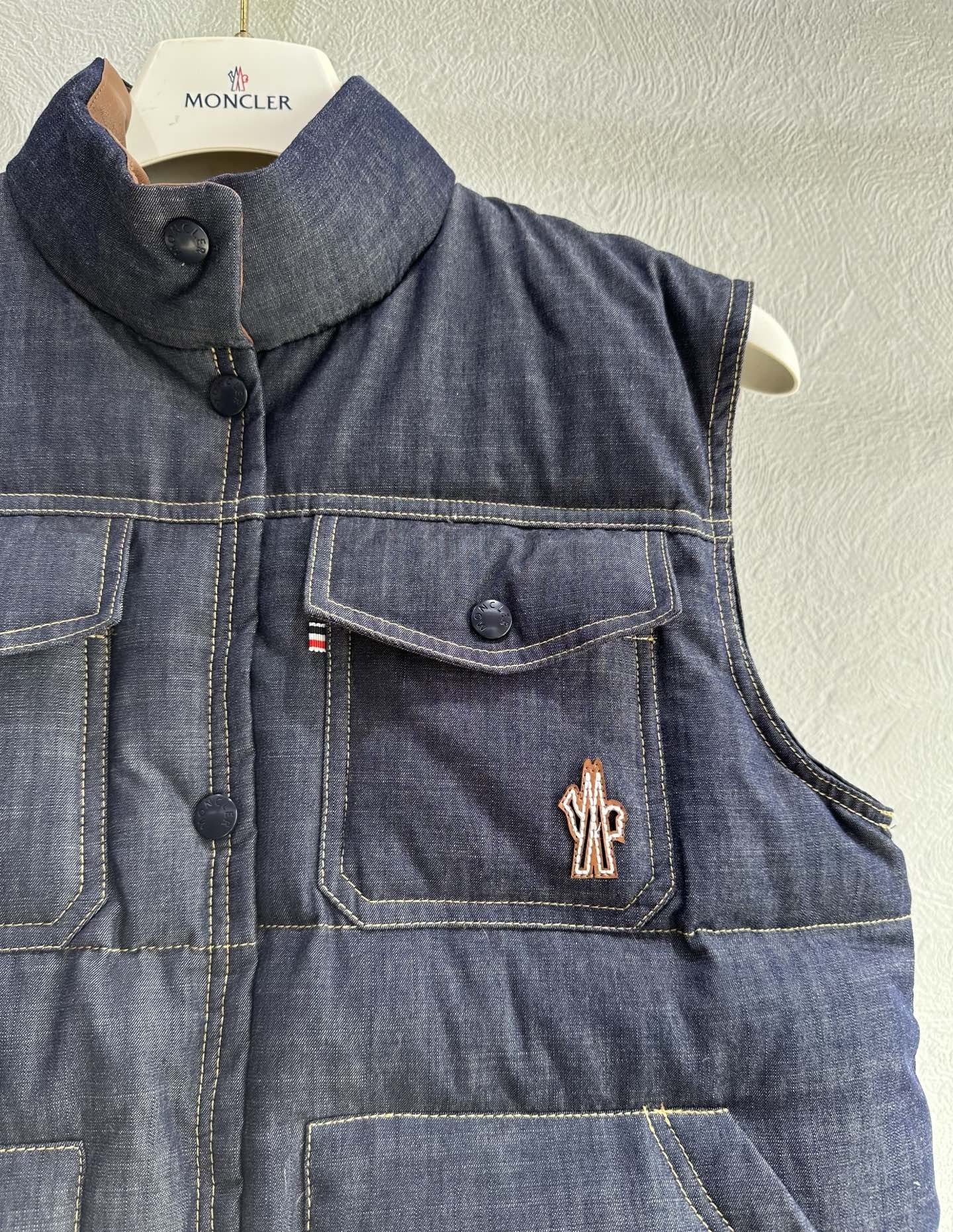 Moncler 2025 Grenoble Krachan Gilet Blue Denim Down