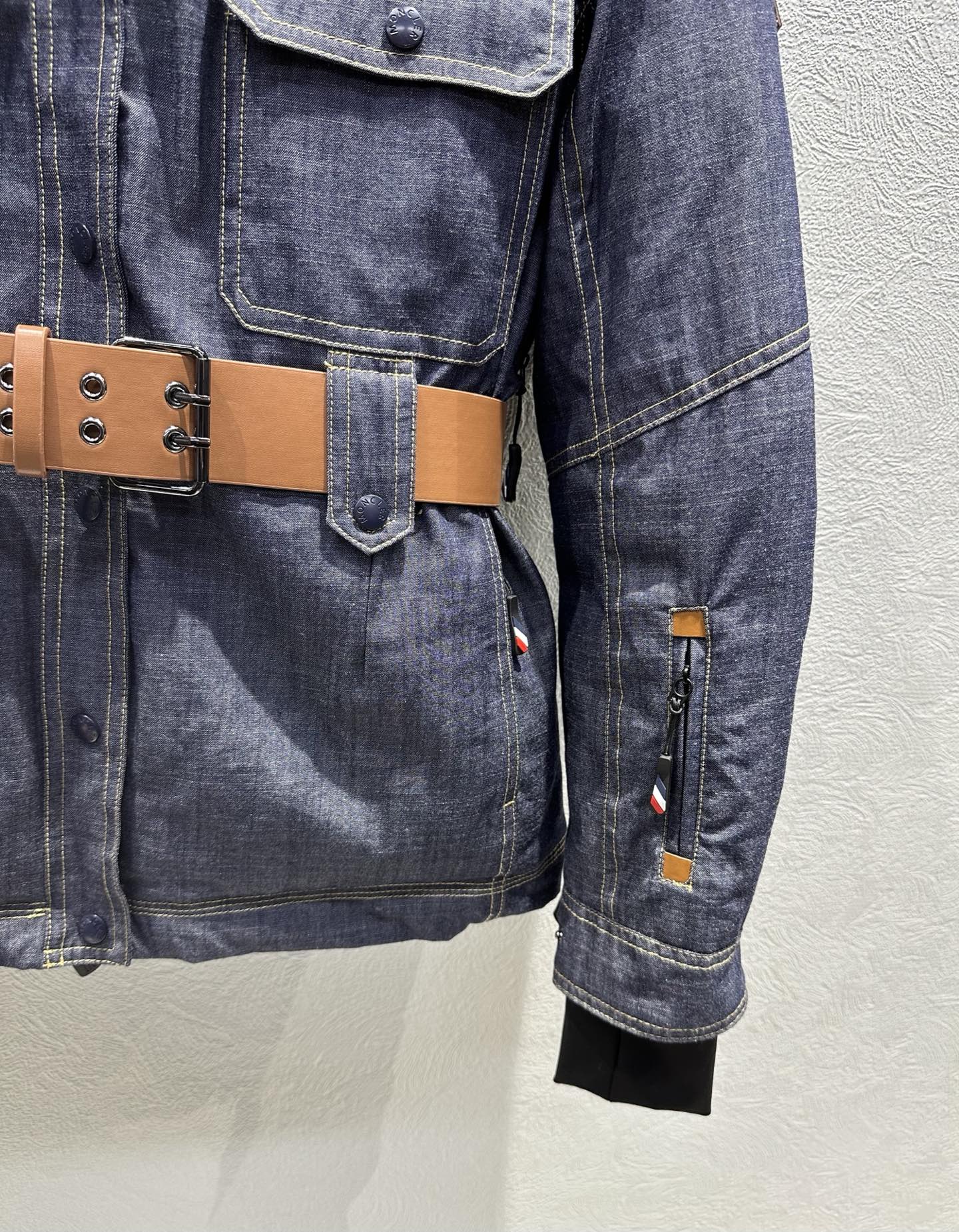 Moncler 2025 Grenoble Daintree Hooded Jacket With Belt Blue Denim Down