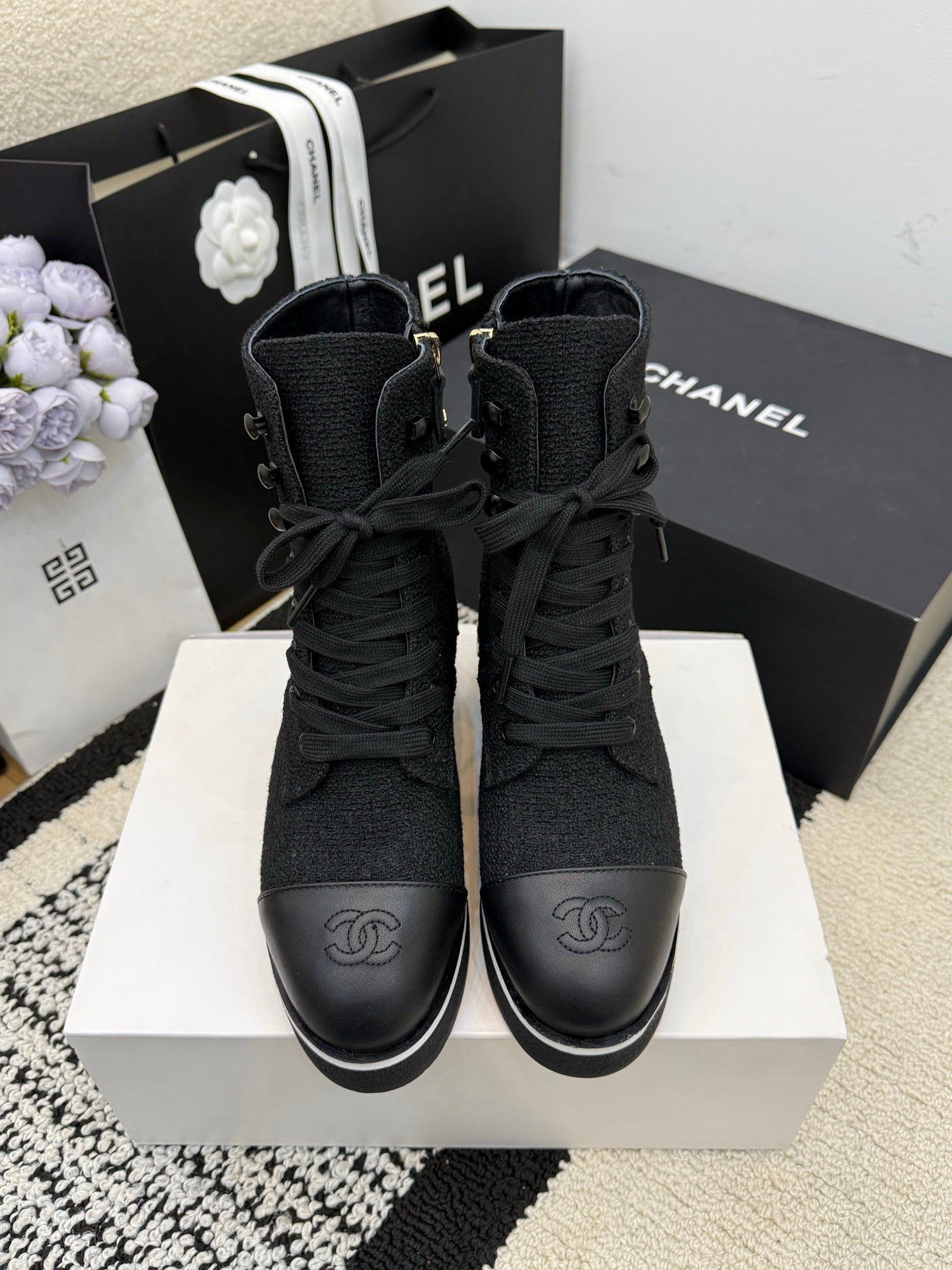 CC 26 Combat Boot Black Tweed Leather 588801