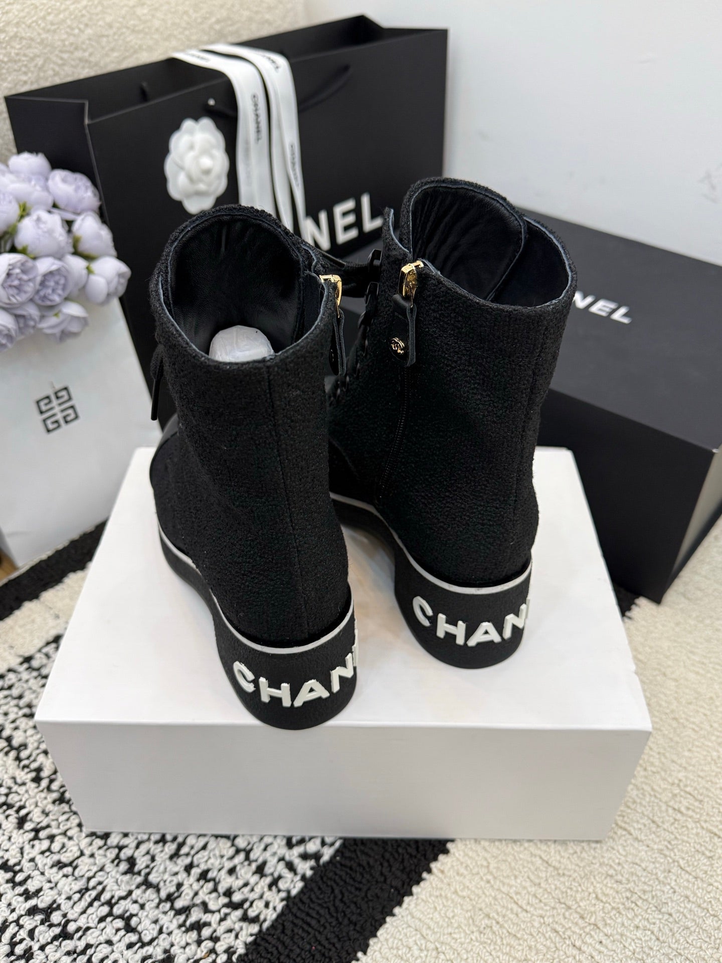 CC 26 Combat Boot Black Tweed Leather 588801