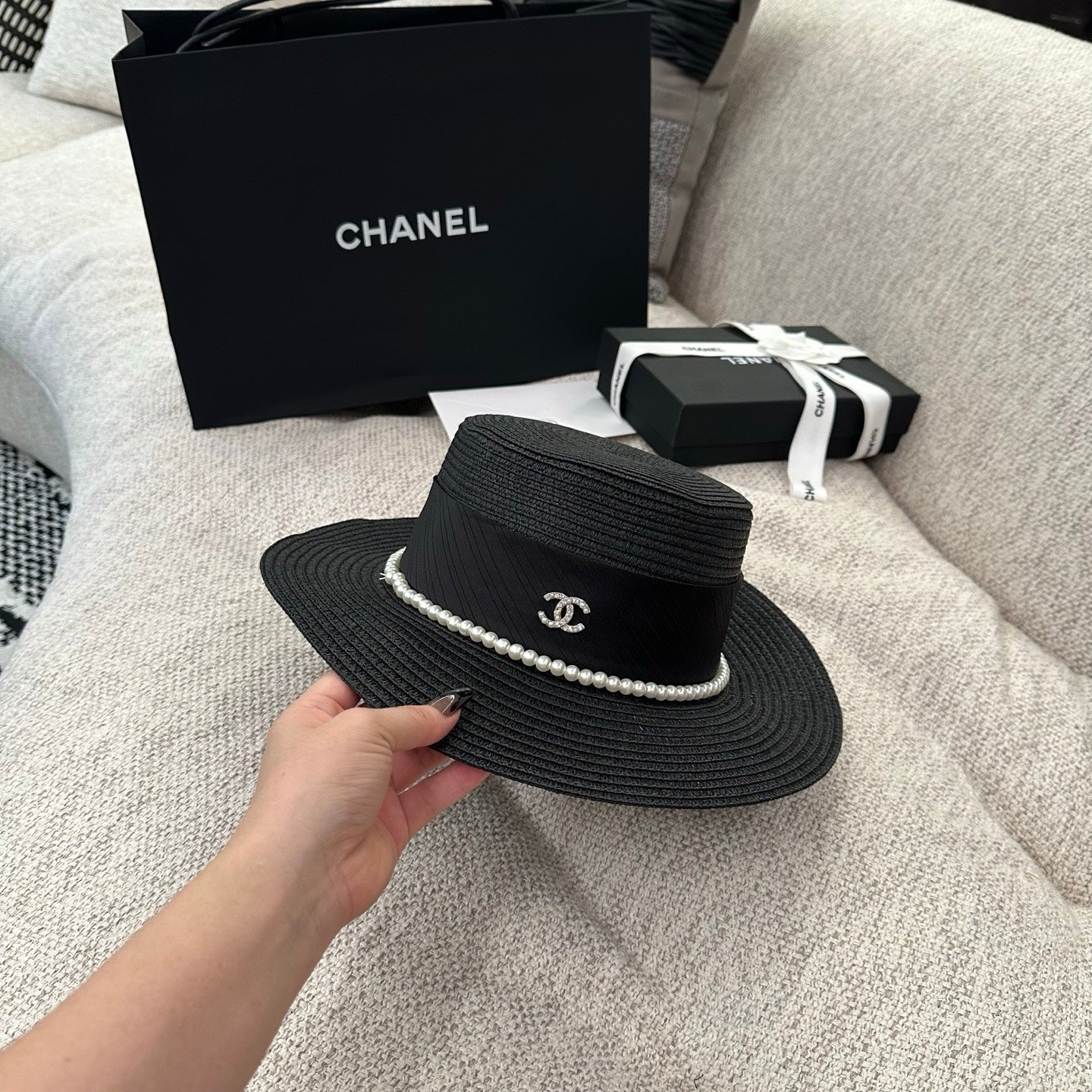 Chanel Pearl Straw Hat 214515