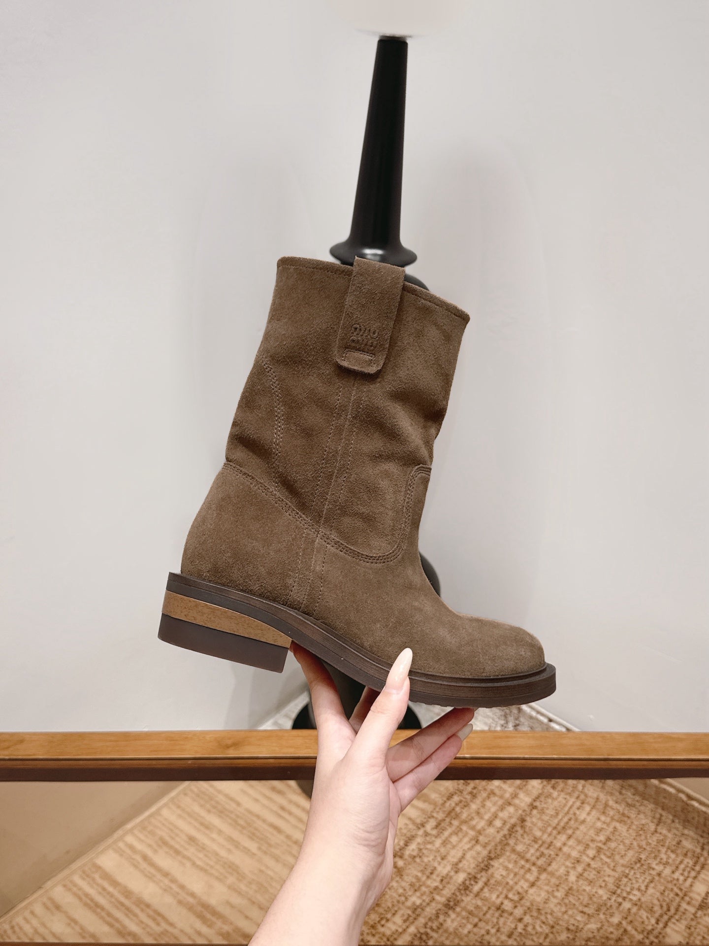 Miu Miu 2026 Thick-Soled Mid-Calf Slouch Boots Suede 991033
