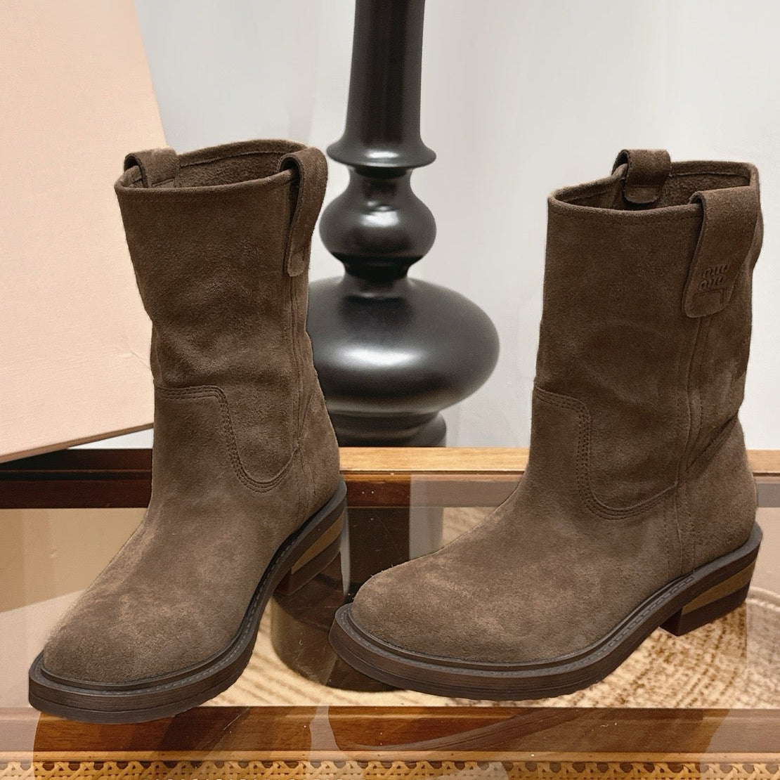Miu Miu 2026 Thick-Soled Mid-Calf Slouch Boots Suede 991033