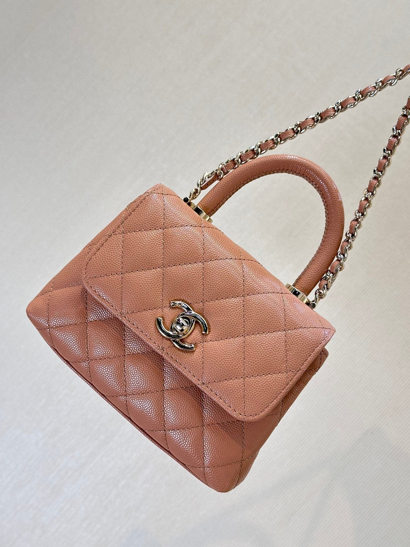 CC 24K Coco Handle Nano 14.5cm Begie Grained Calfskin Gold Hardware