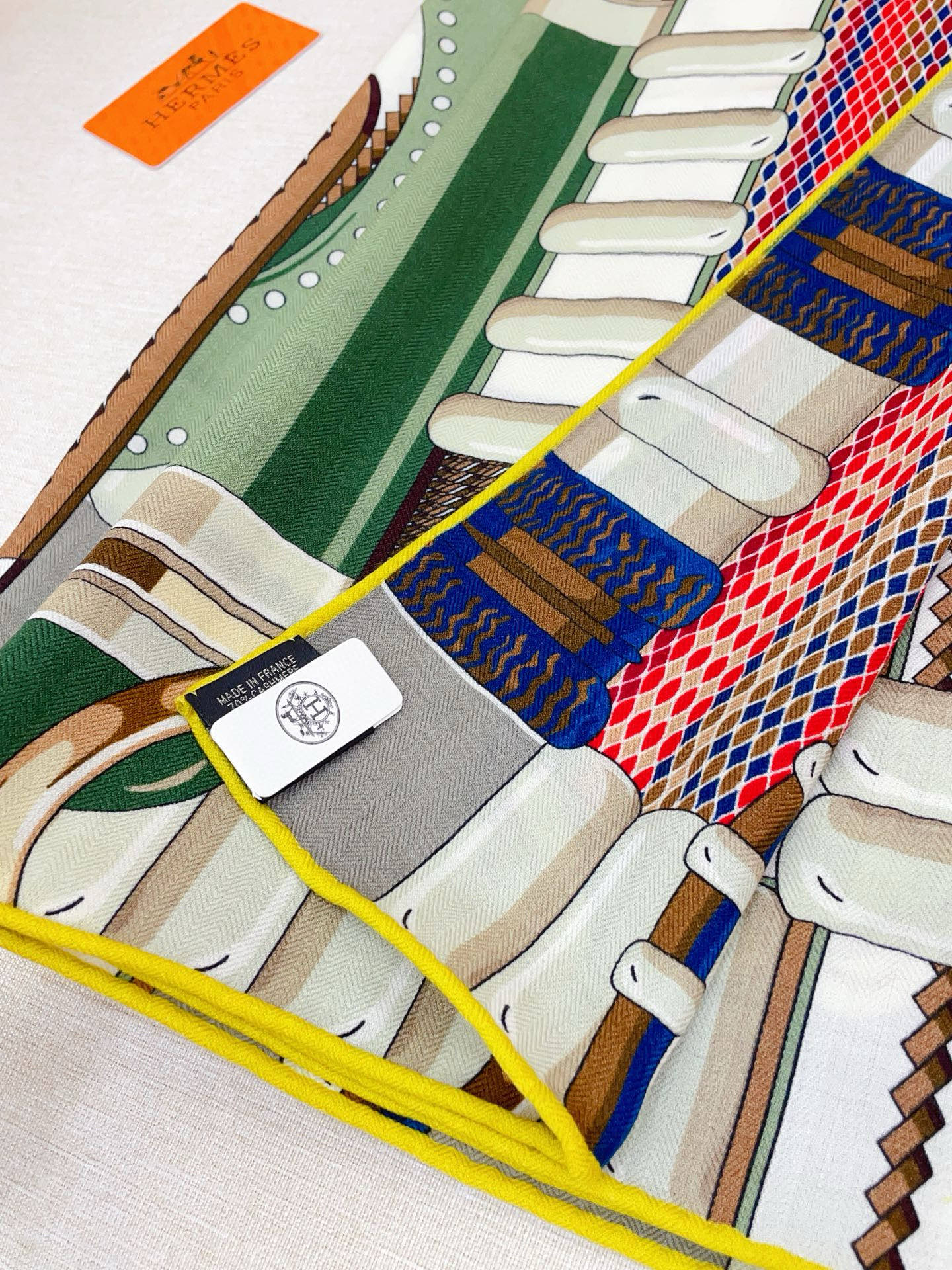 HM 25s Scarf 140cm White Gray Cashmere 973321