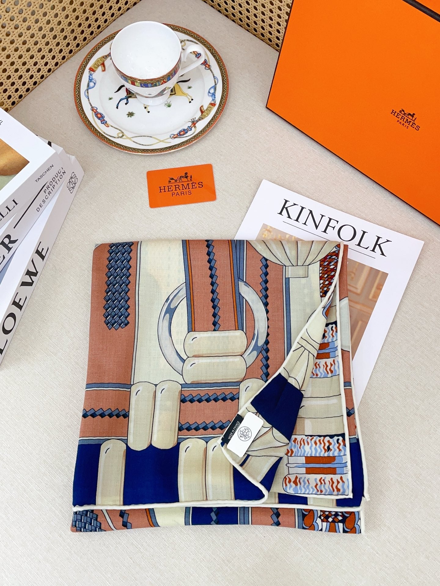 HM 25s Scarf 140cm Brown Blue Beige Cashmere 973323