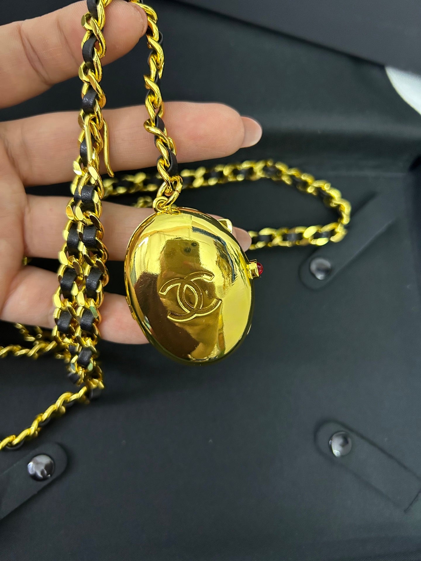 Chanel 2026 Jumbo Gold Plate Oval Belt Gold 214360