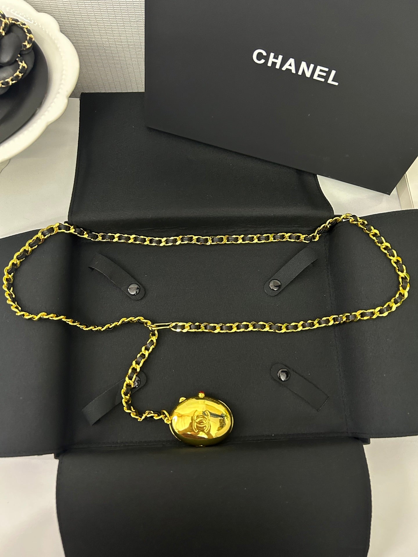 Chanel 2026 Jumbo Gold Plate Oval Belt Gold 214360