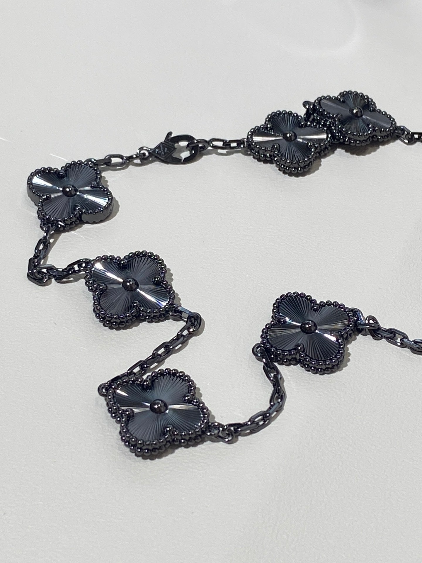 VCA Clover Vintage Black 5 Motifs Black Bracelet
