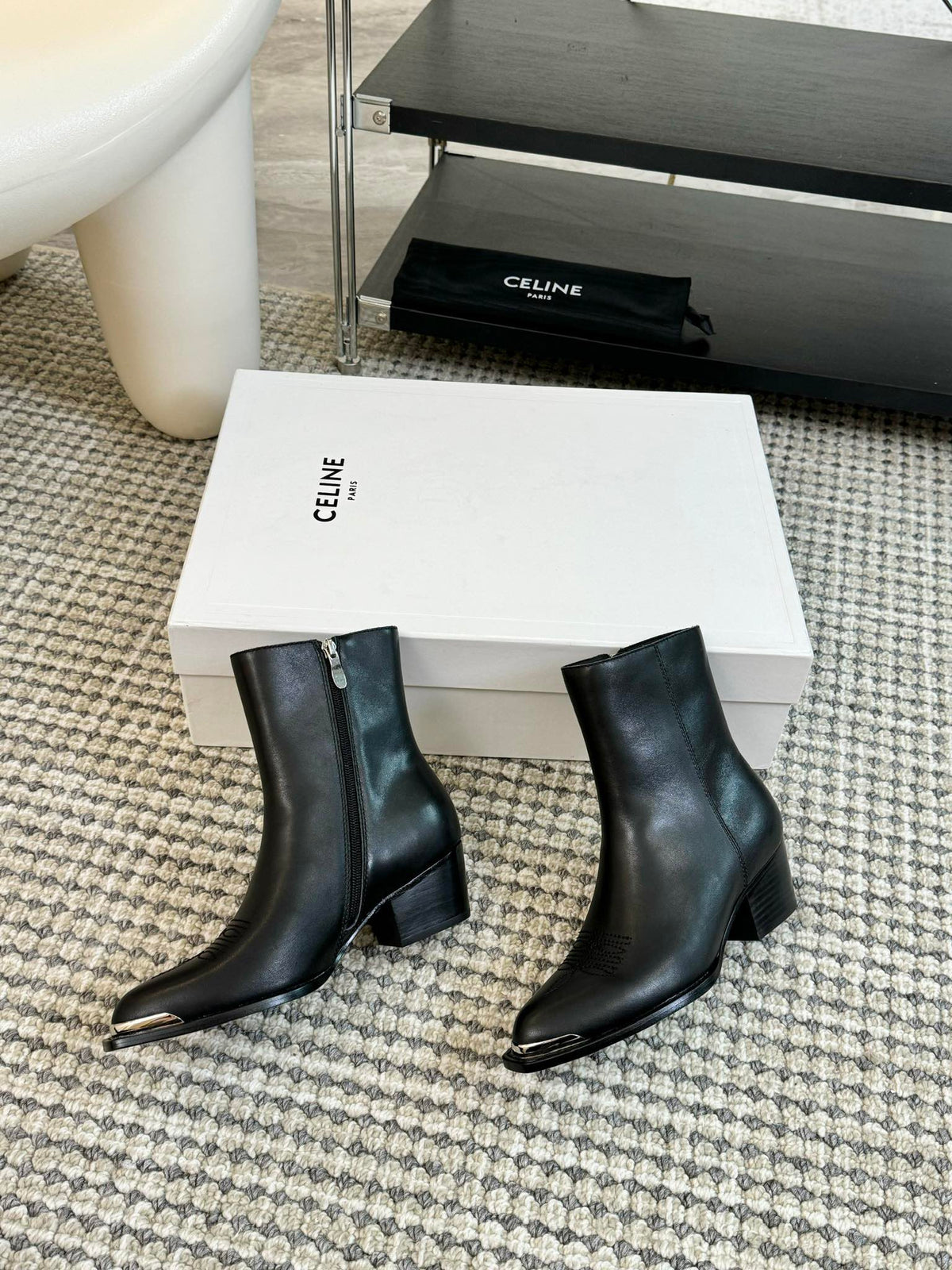 ANKLE BOOTS 45 MM IN BLACK CALFSKIN