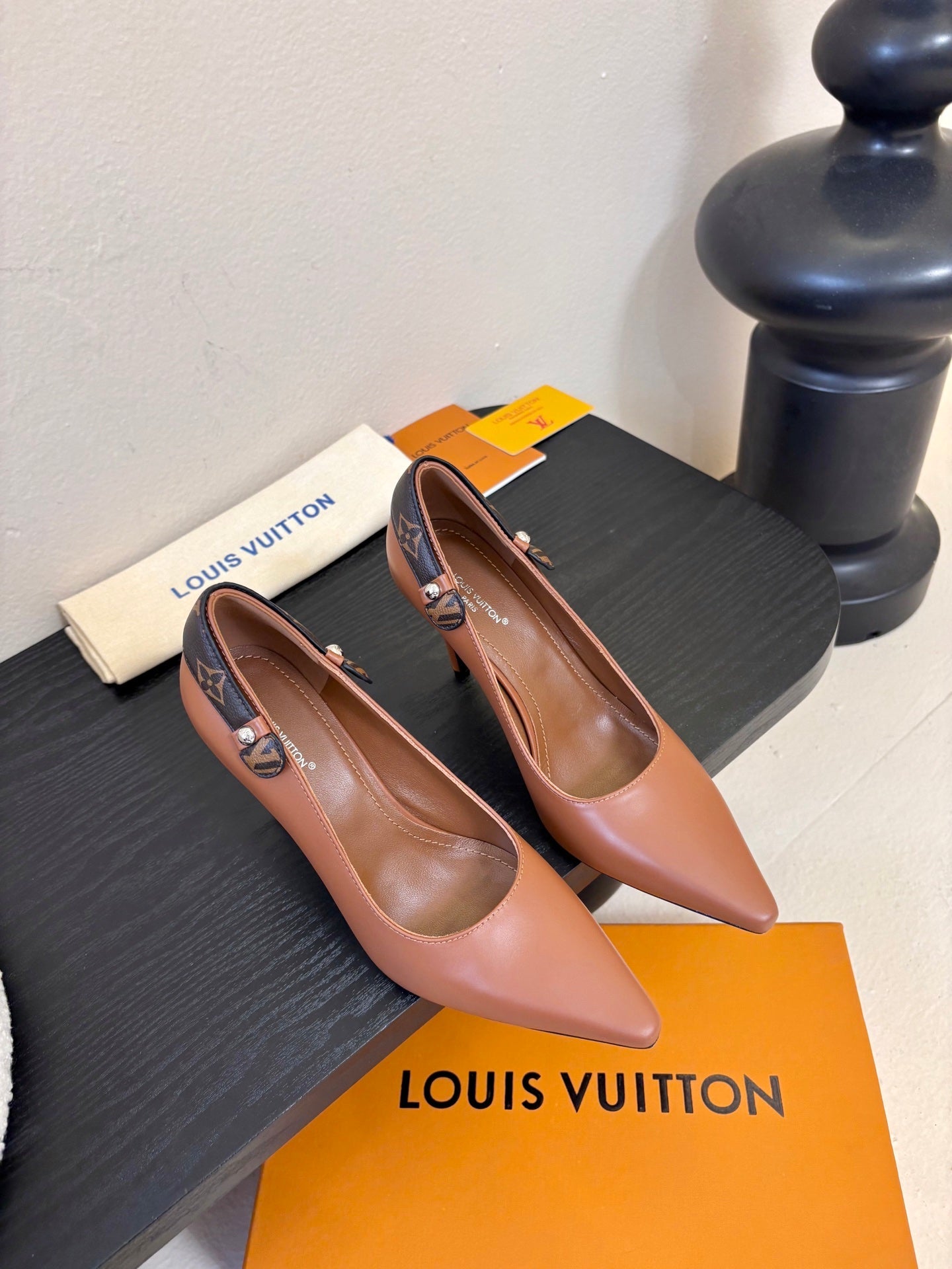 LV 26ss High Heeled Pump 90 Brown Sheepskin 627234