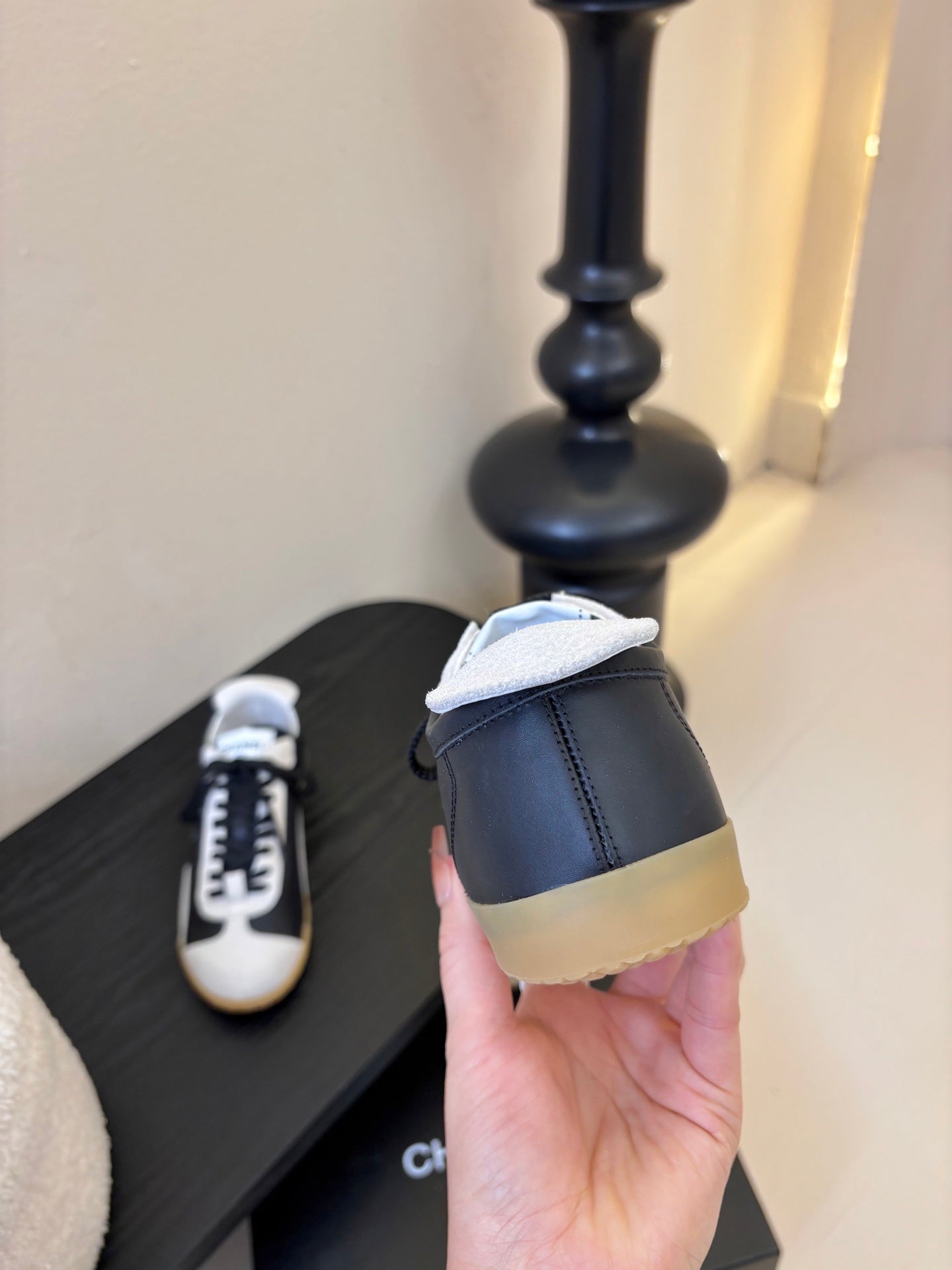 CC 26s Sneakers Black White Sheepskin 627224