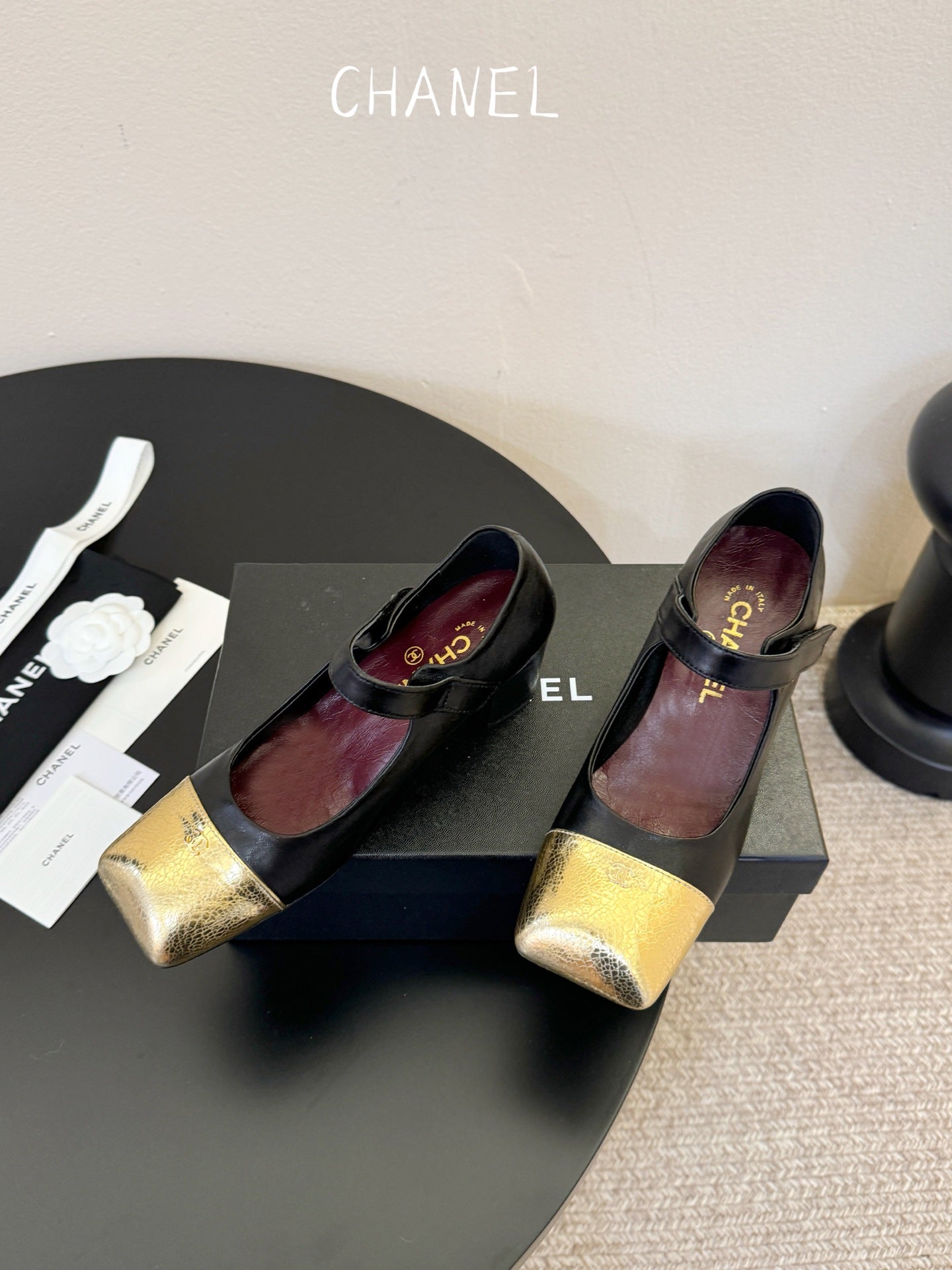Chanel 2026 Square Toe Pump Cowhide 941880