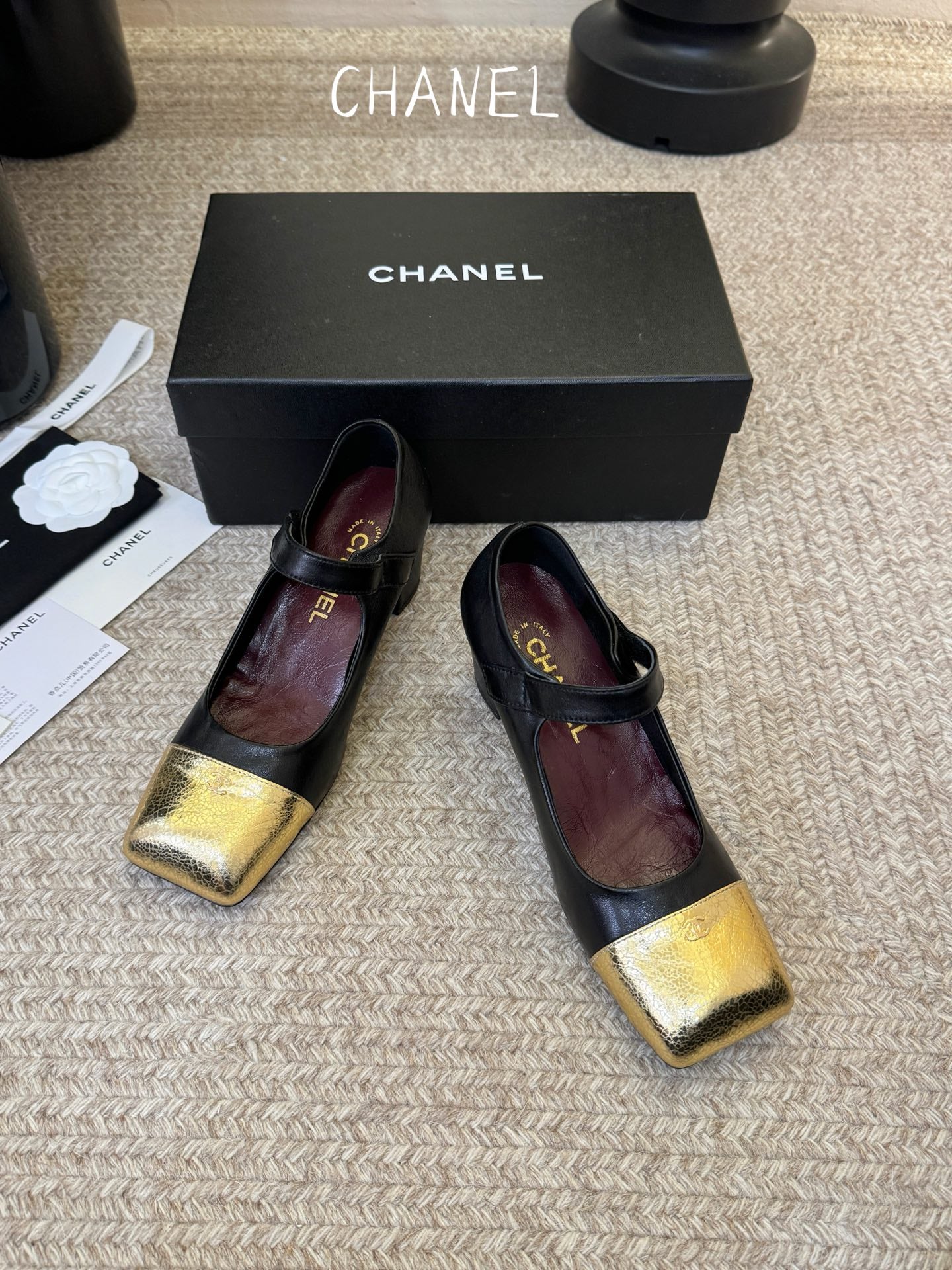 Chanel 2026 Square Toe Pump Cowhide 941880