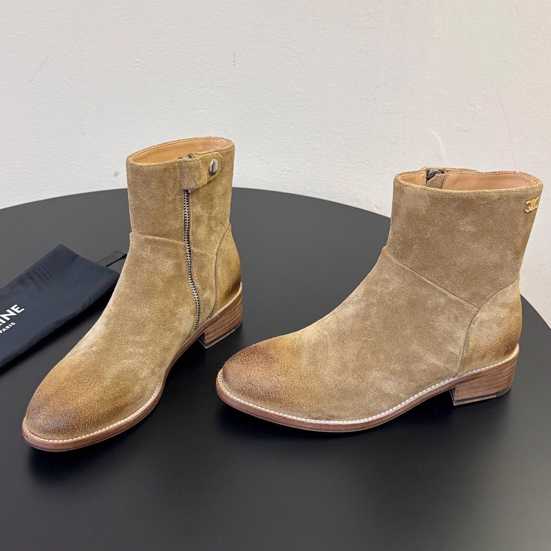 Celine 2026 Triomphe Zipped Boots Calfskin Suede 104871