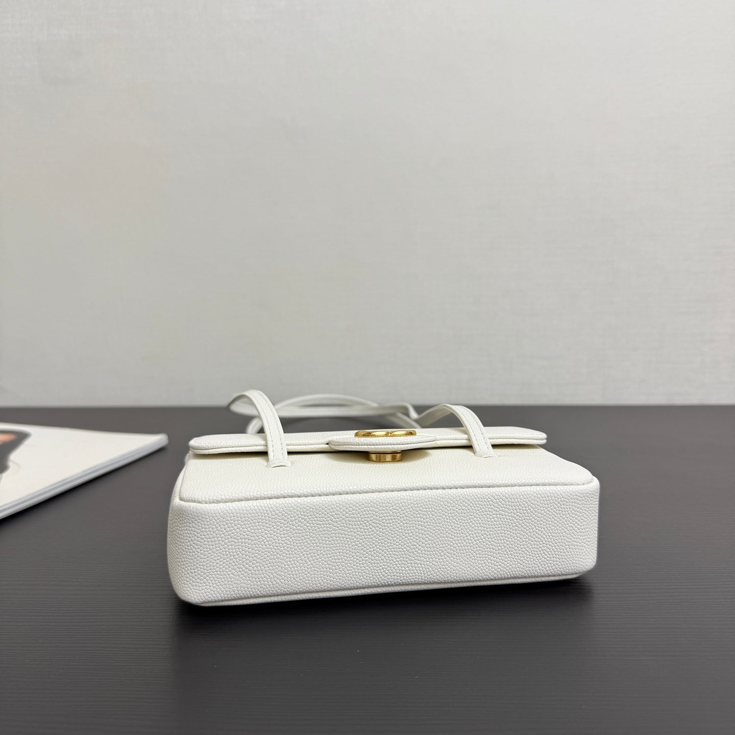 Chanel 26 Shoulder Bag 17 White Caviar Leather