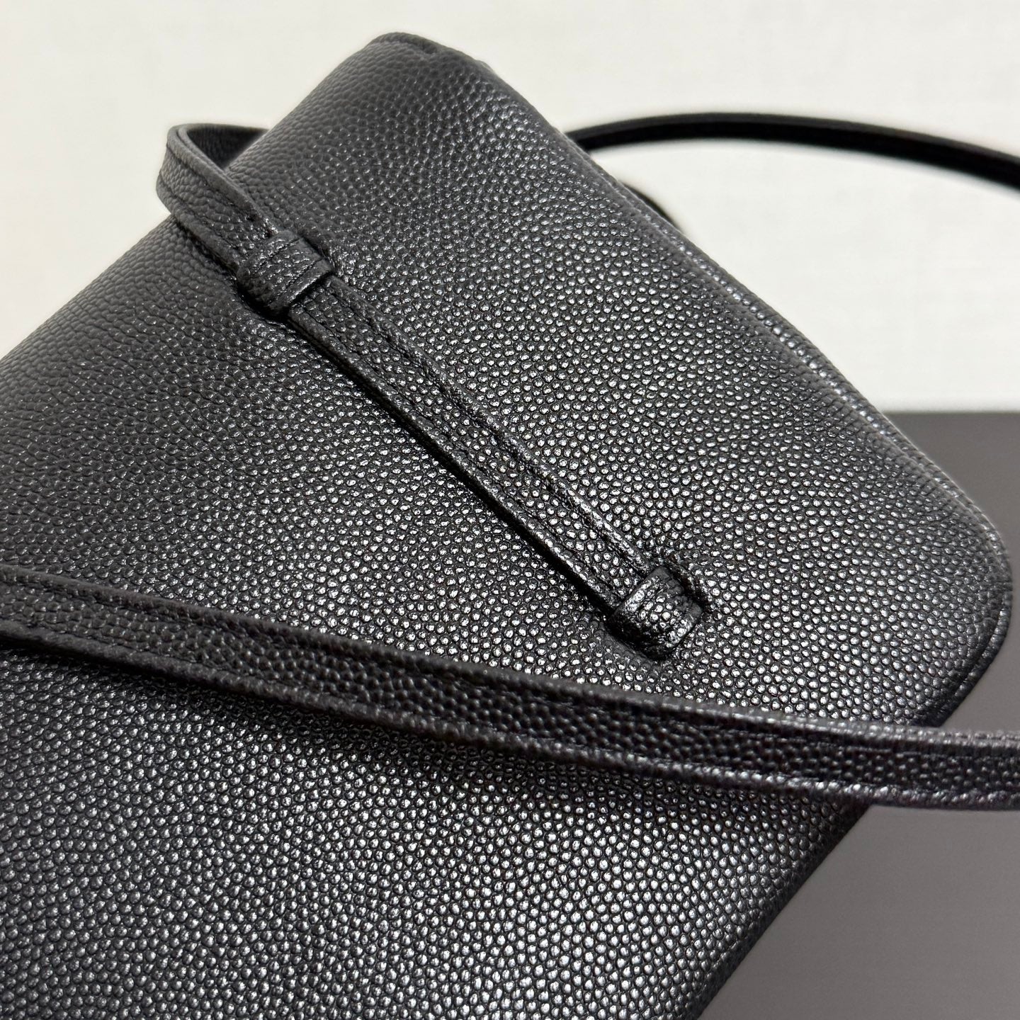 Chanel 26 Shoulder Bag 17 Black Caviar Leather