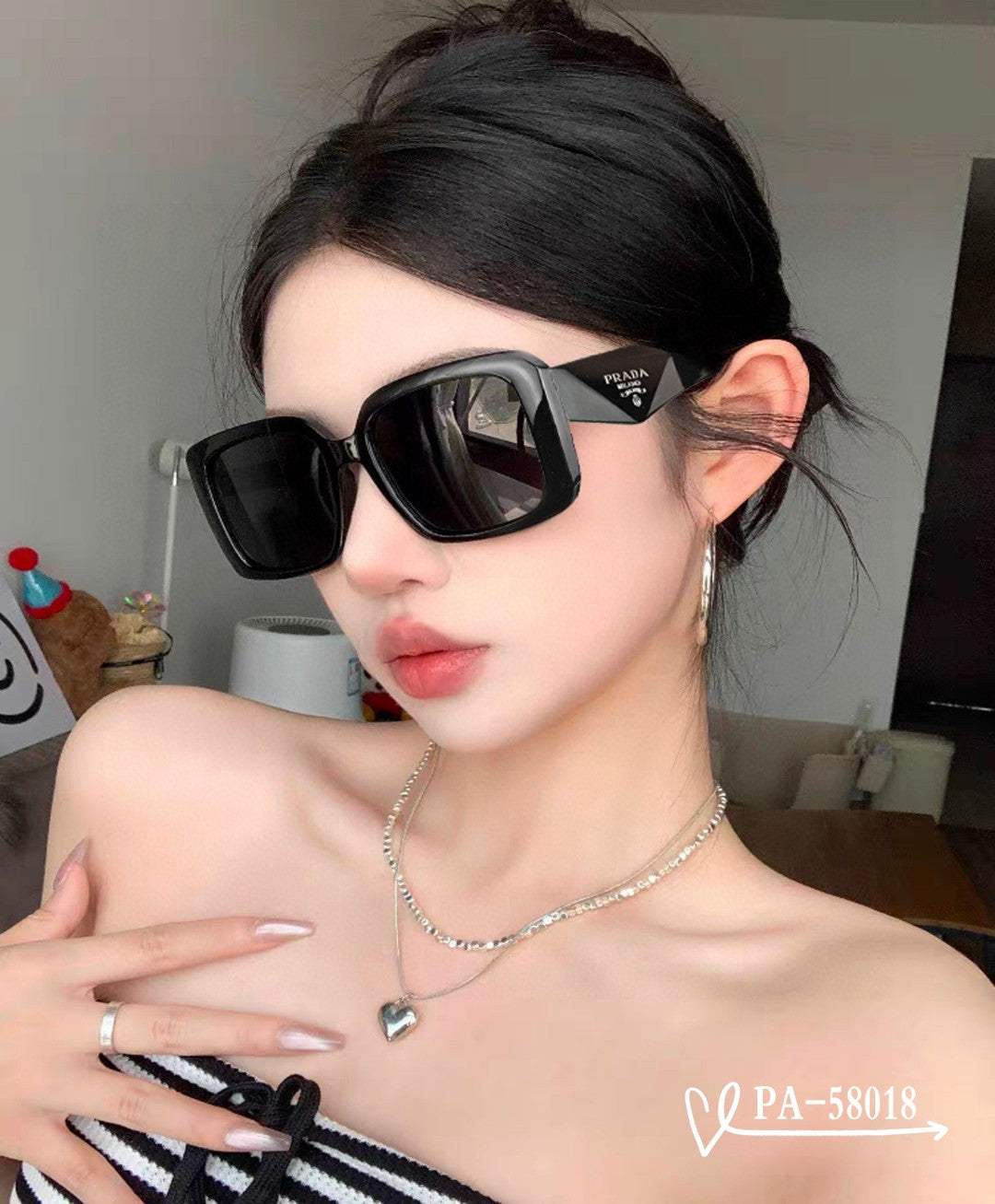 Prada Sunglasses 561916