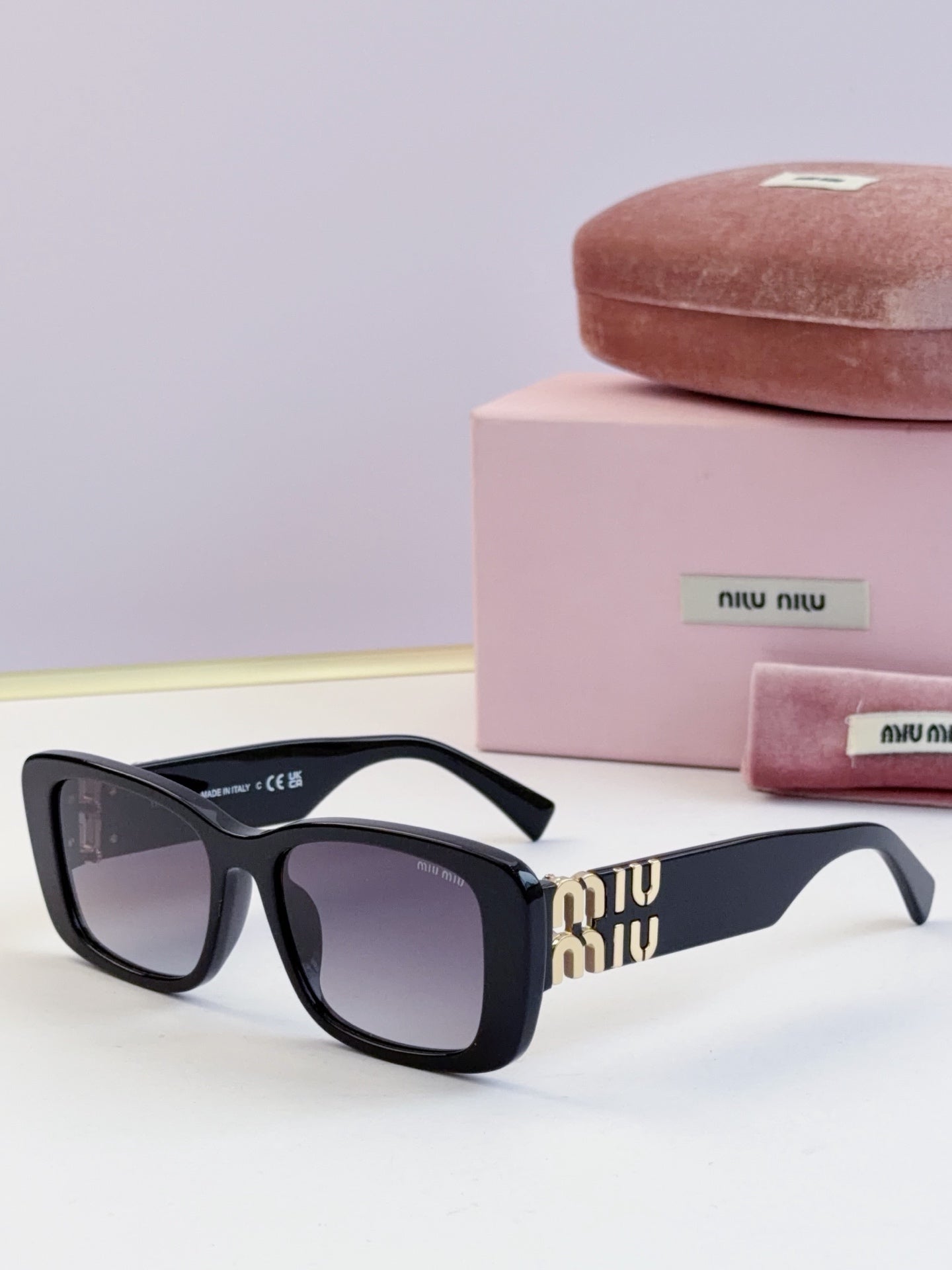 Miumiu Sunglasses MU7YS