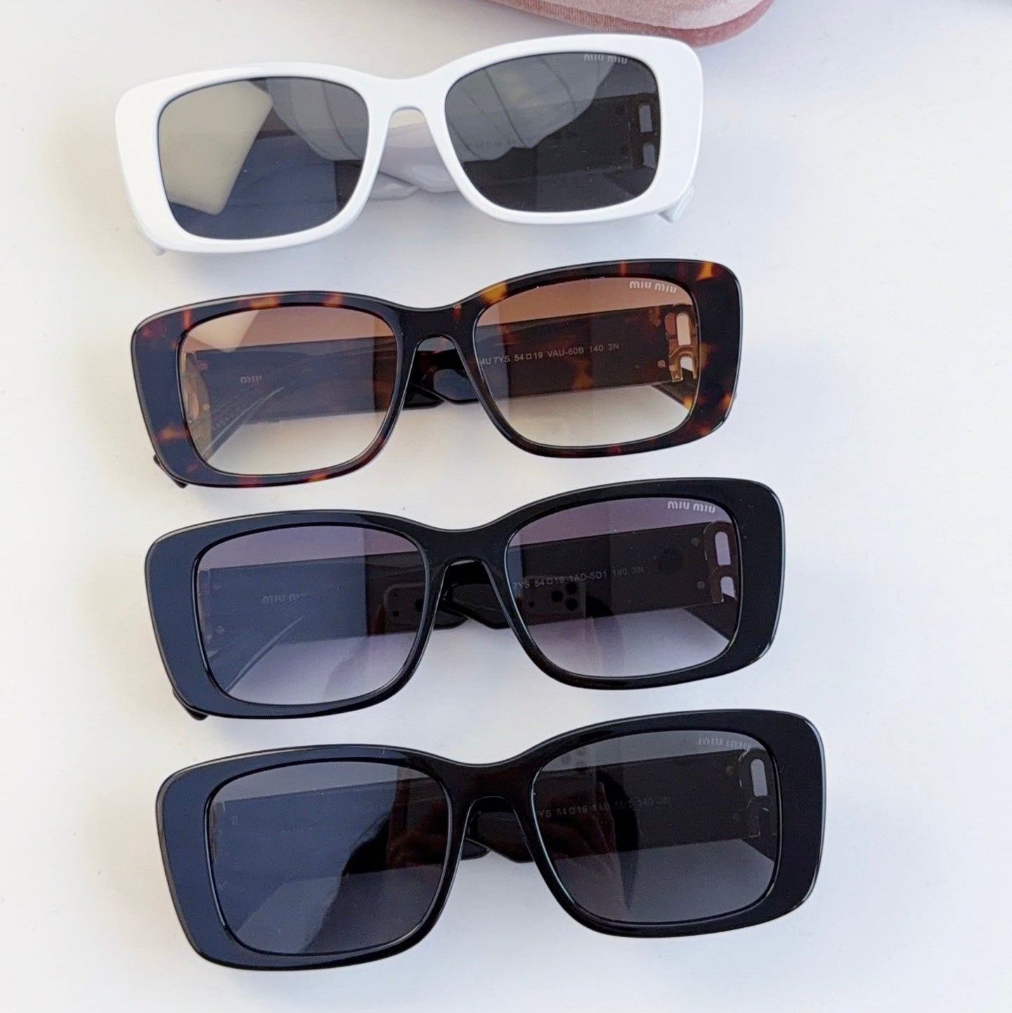 Miumiu Sunglasses MU7YS