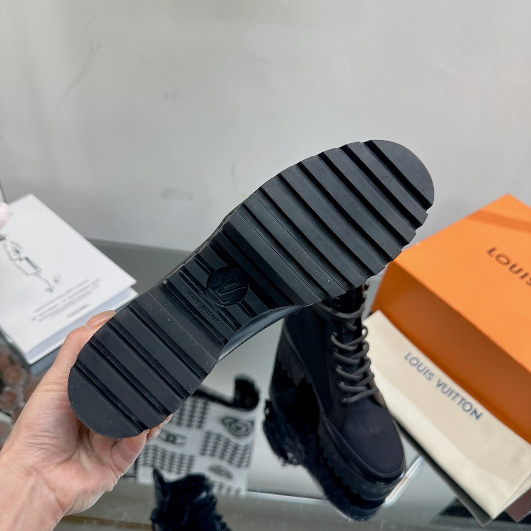 LV Laureate Platform Desert Boot 70mm Black Fabric Mix Cowhide