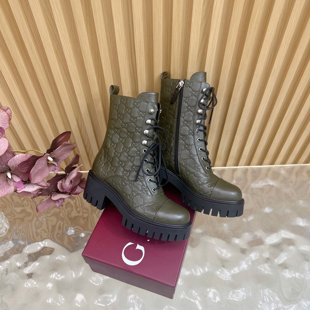 Gucci 2025 Boot Olive Green Black Embossed Cowhide 498050