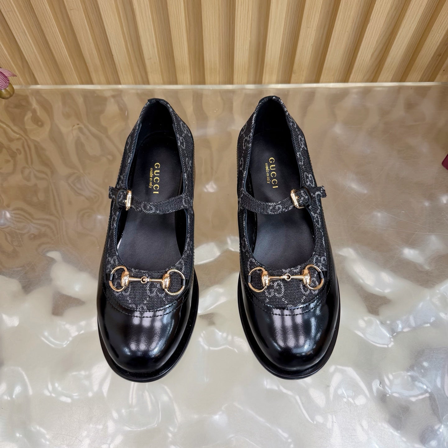 GG 26 Slip-on Black Sheepskin Double G Denim 589459