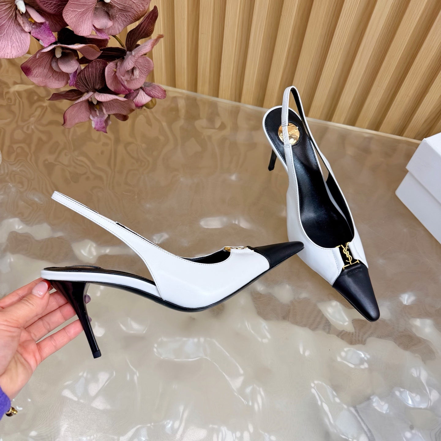 YSL 2026 Babylone Breteuil 75mm Slingback White Black Cowhide 637056
