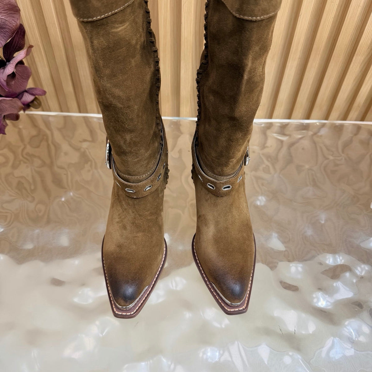 Celine 2026 Chelsea Pointed Toe Boots Suede Leather 995587