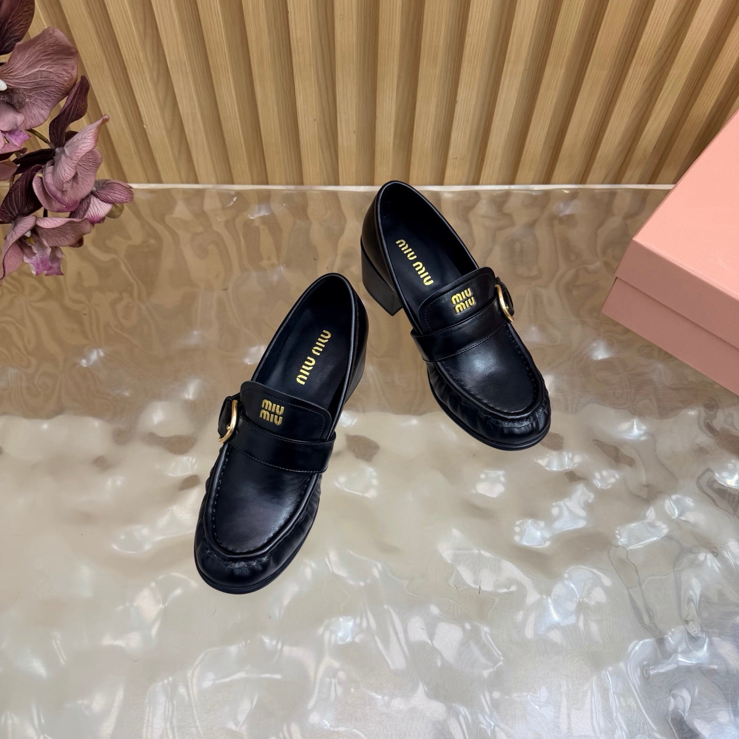 Miu Miu 2026 Buckle Chunky Heel Loafers Cowhide Suede 994167