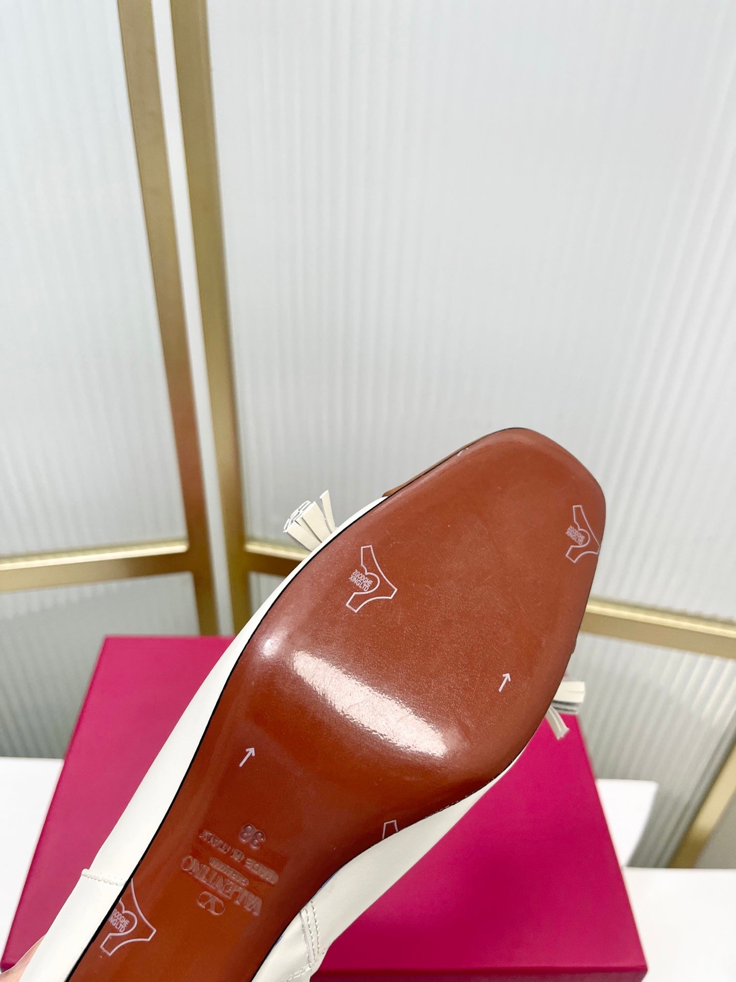 Valentino 2025 Bow Square Toe  Zipper Ankle Boot White Brown Cowhide 549735