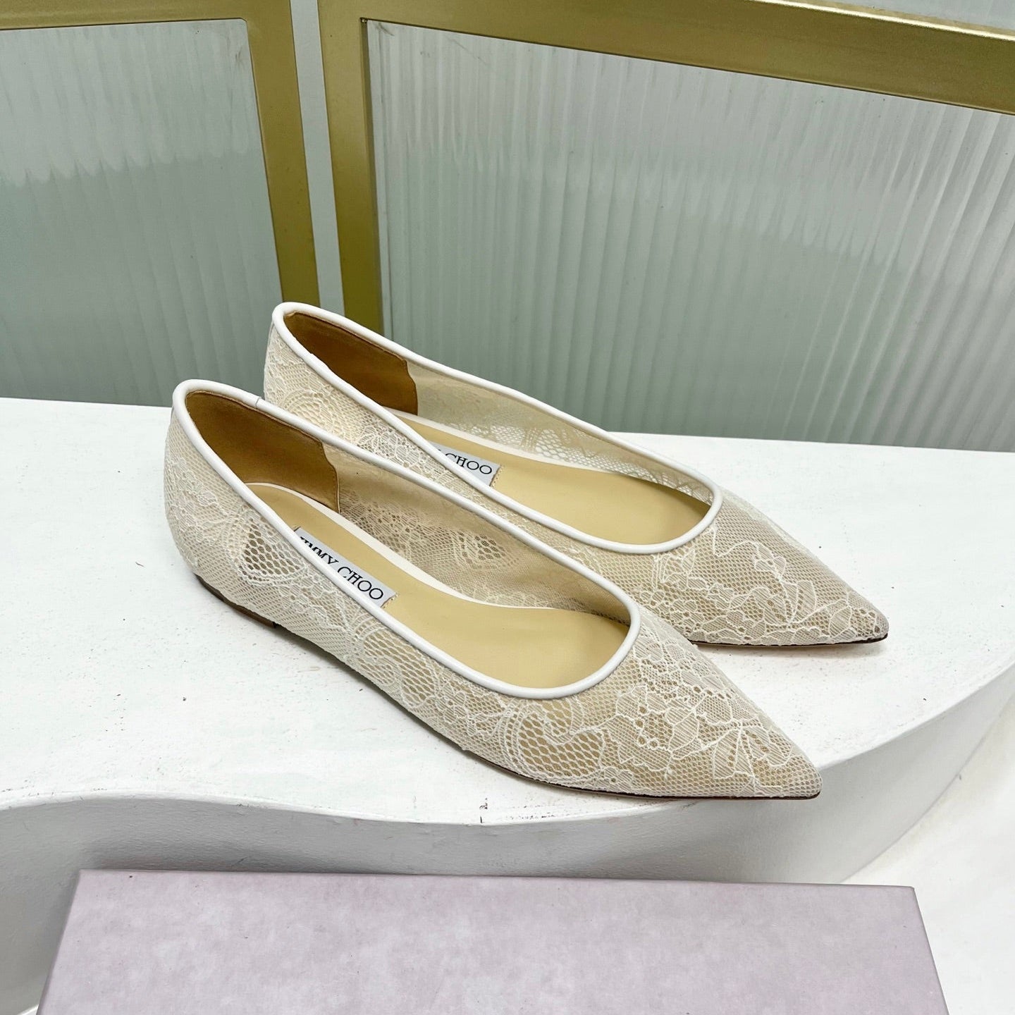 Jimmy 26s  Ballet Flats Ivory Beige Lace Sheepskin 605952