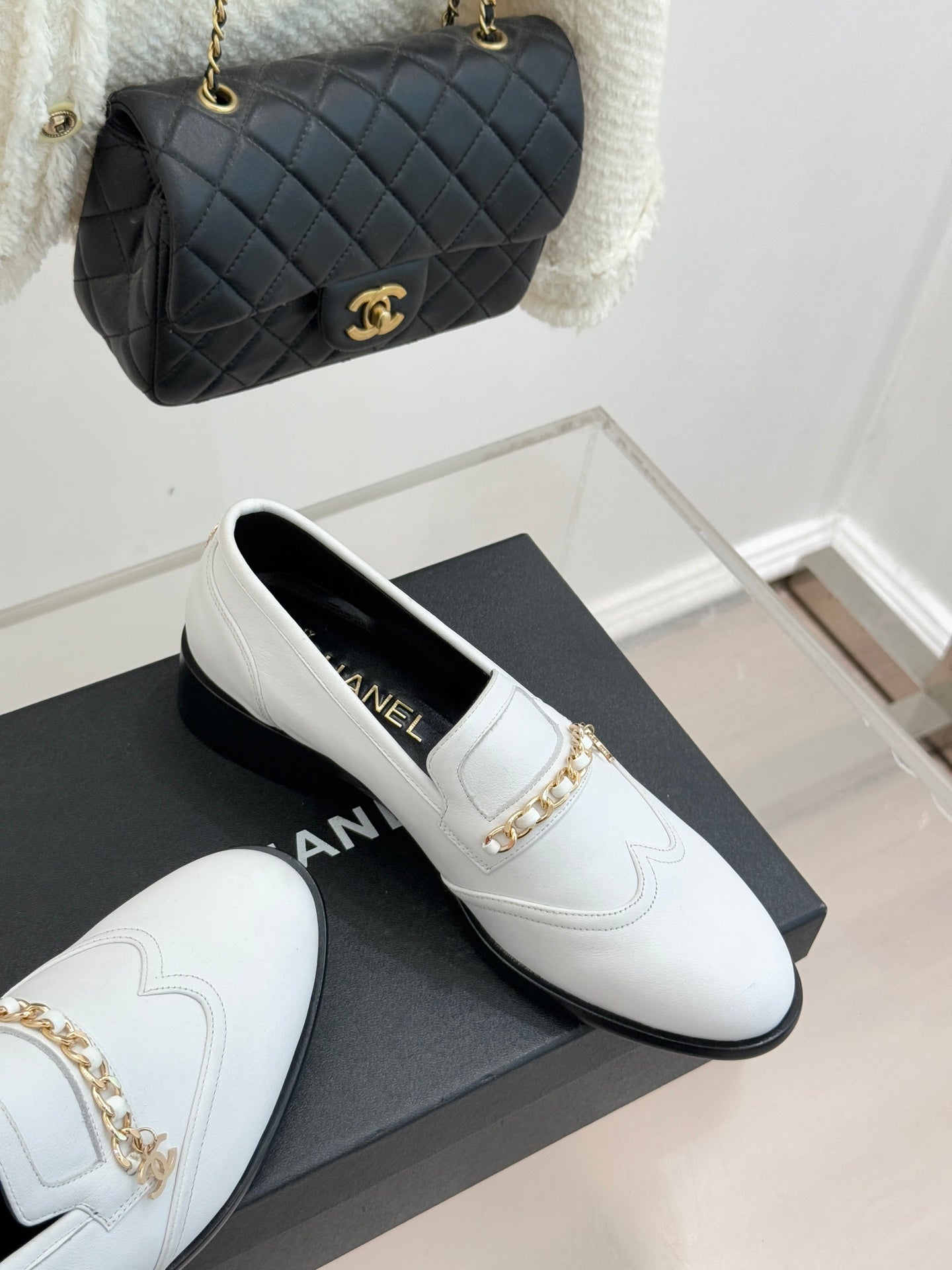 CC 26 Loafer White Calfskin 610017