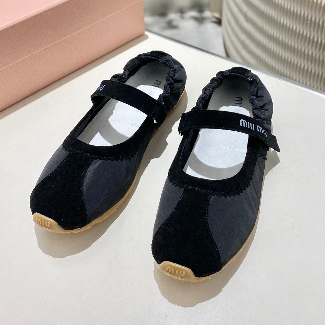 Miu Miu 2026 Ballet Flat Black Suede Fabric 618681
