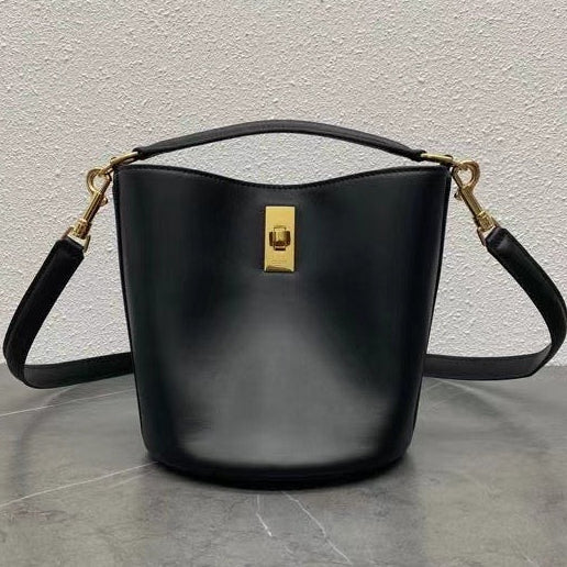 Celine 2026 Teen Bucket Bag 18cm Black Smooth Calfskin
