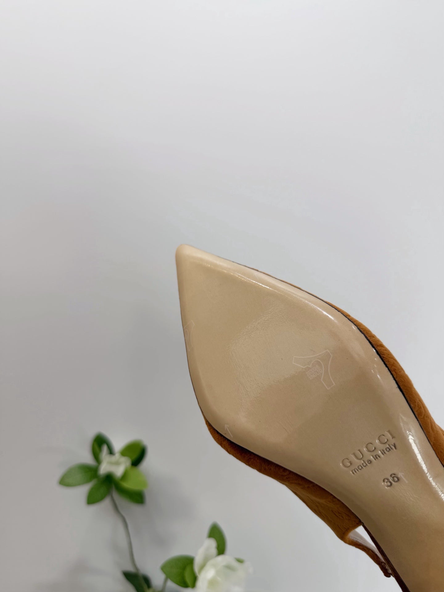 GG 26 Slingback Camel Brown Velvet 592421