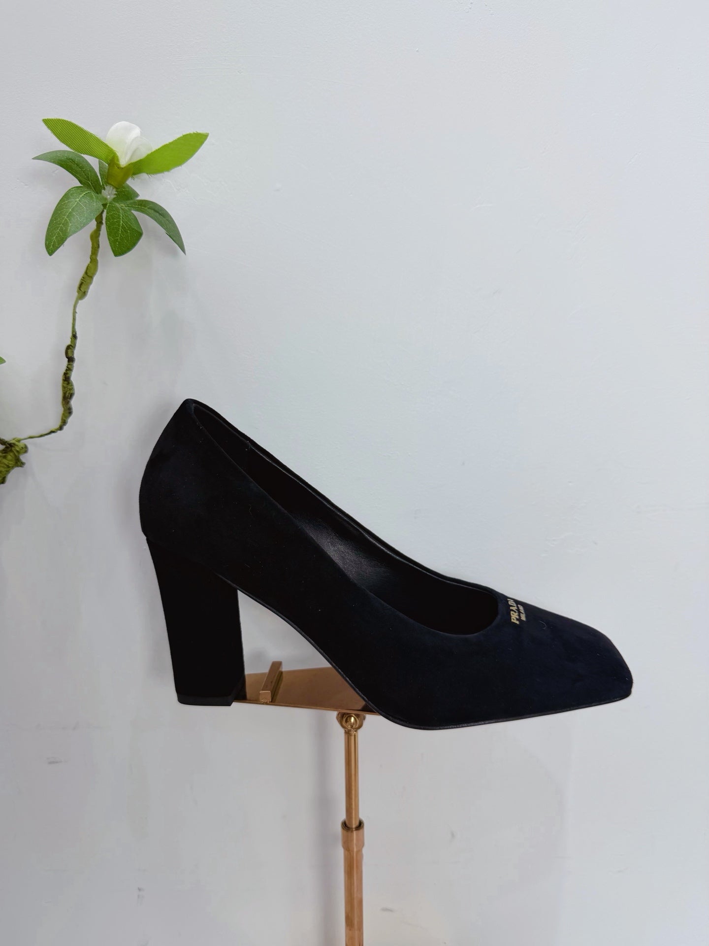 PRA 26SS Square-toe Block Heels  85 Black Suede 592360