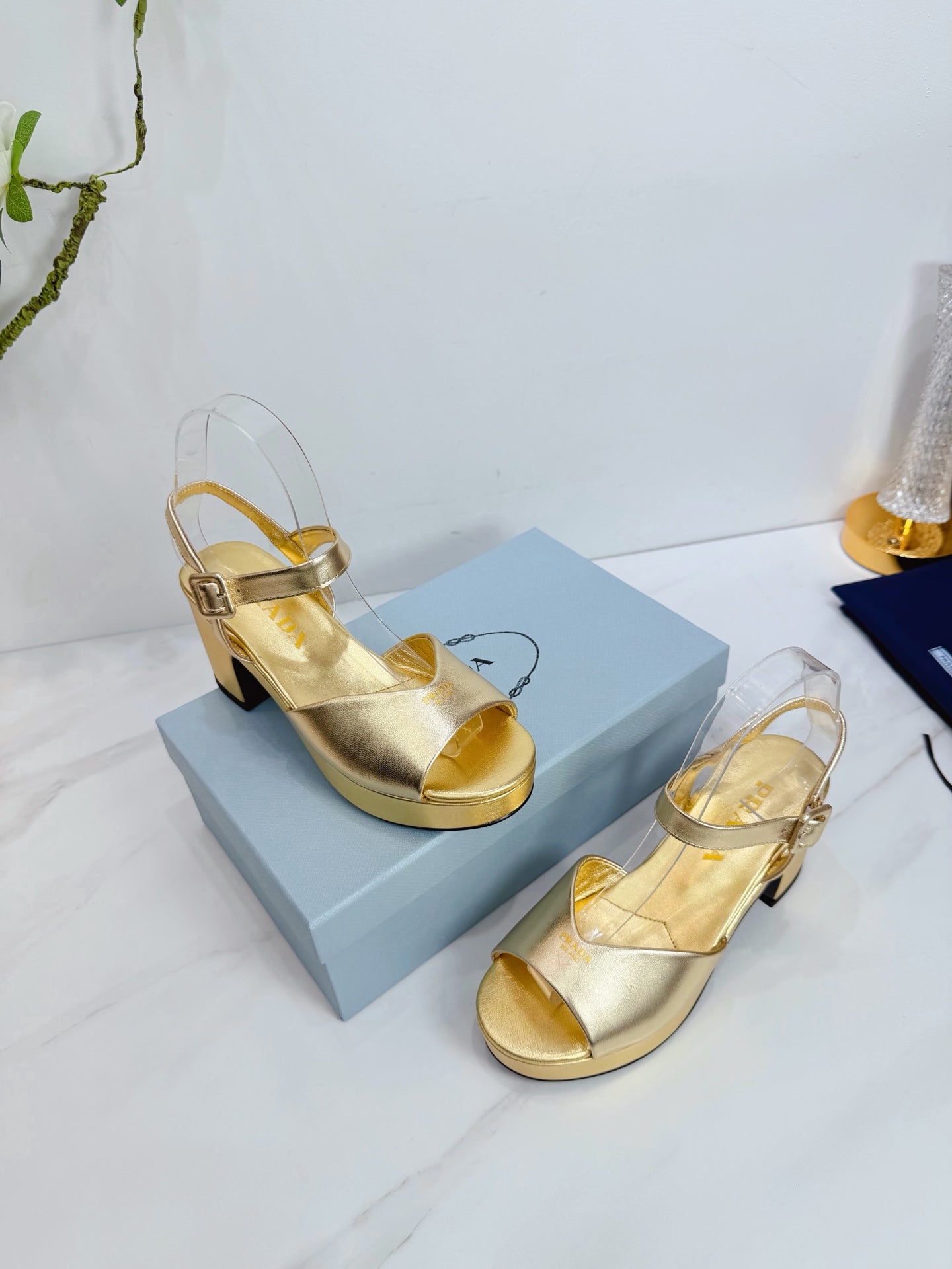 PRA 26SS Platform Sandals 75 Gold Metallic Sheepskin 592377