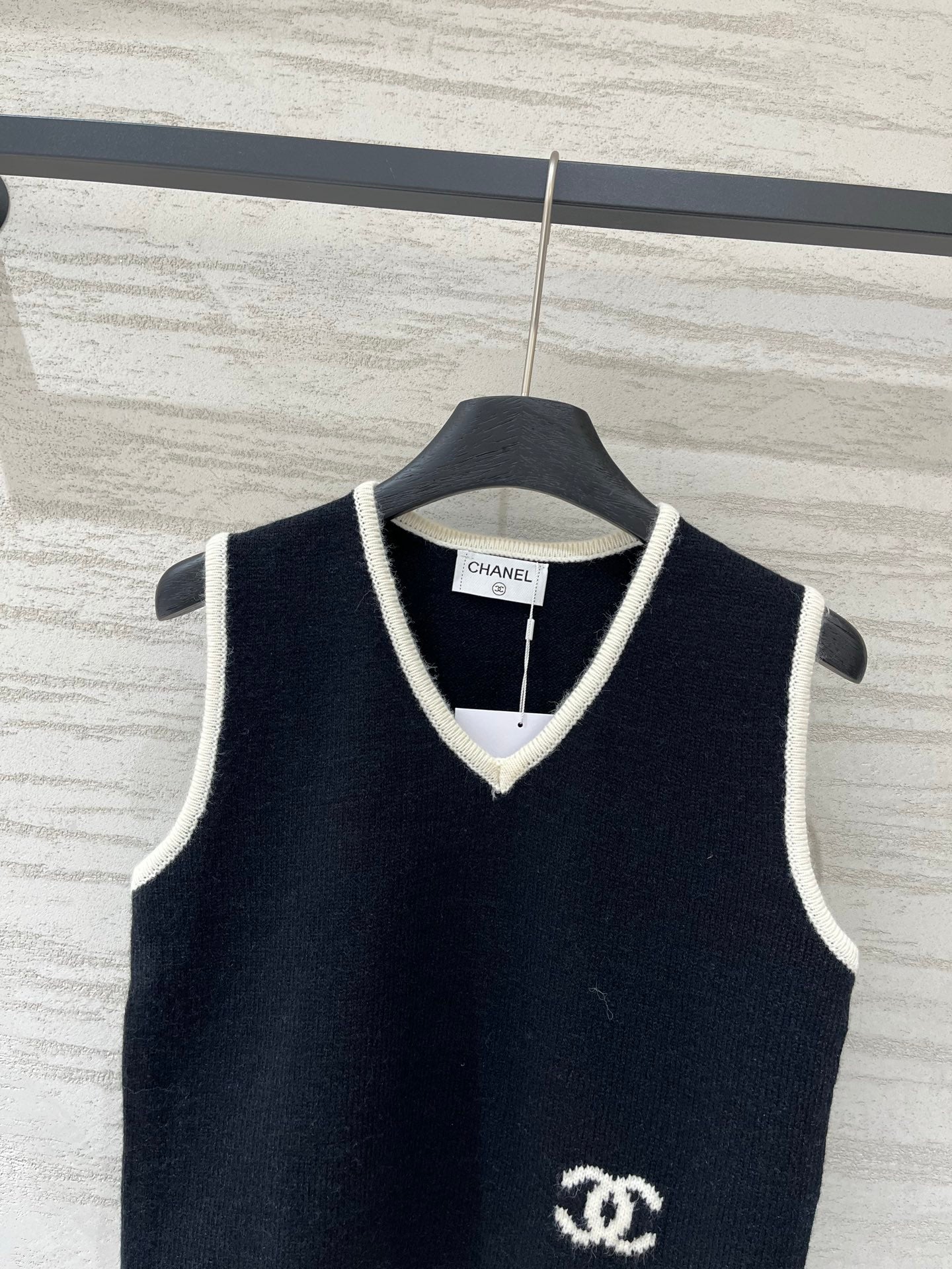 Chanel 2026 V-Neck Vest with Logo Wool 687202