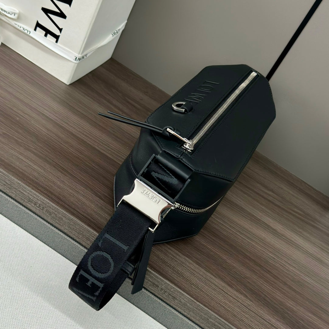 Loewe 2025 Convertible Sling Black Calfskin 274662