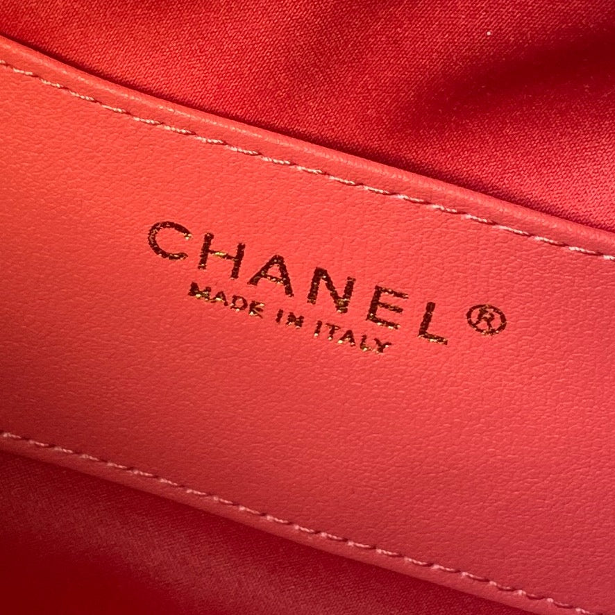 Chanel 2025 Hobo Bag 32cm Red Calfskin 315838