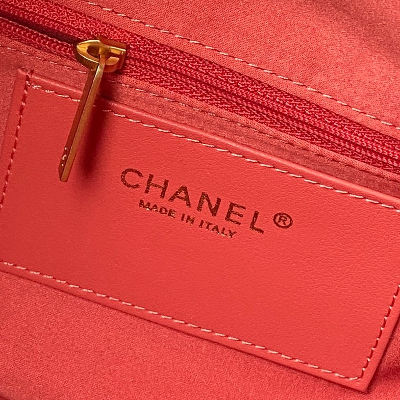 Chanel 2025 Bag 45cm Red Calfskin 318235