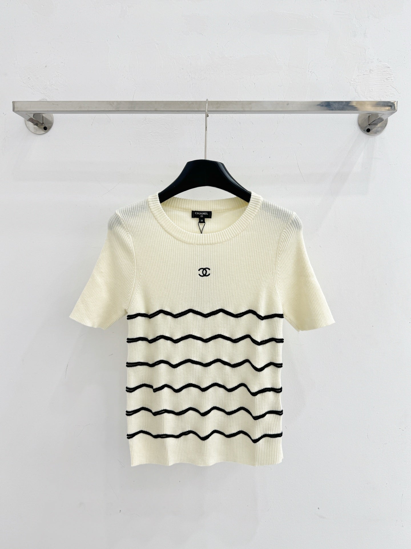 Chanel 2026 Stripe Knit Short-sleeved Top Cotton Cashmere 351119