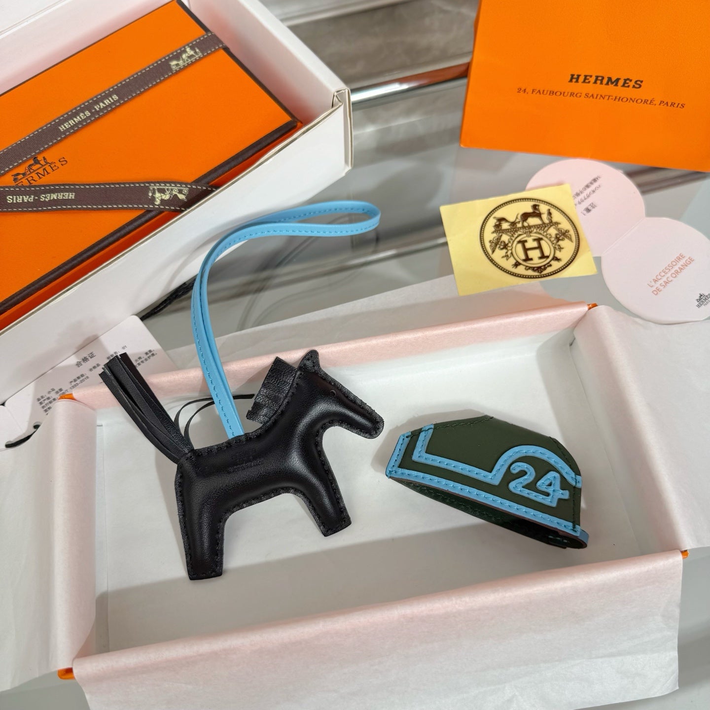 HM Rodeo Robeo 24 PM Charm Black mix Mangrove Green Lambskin