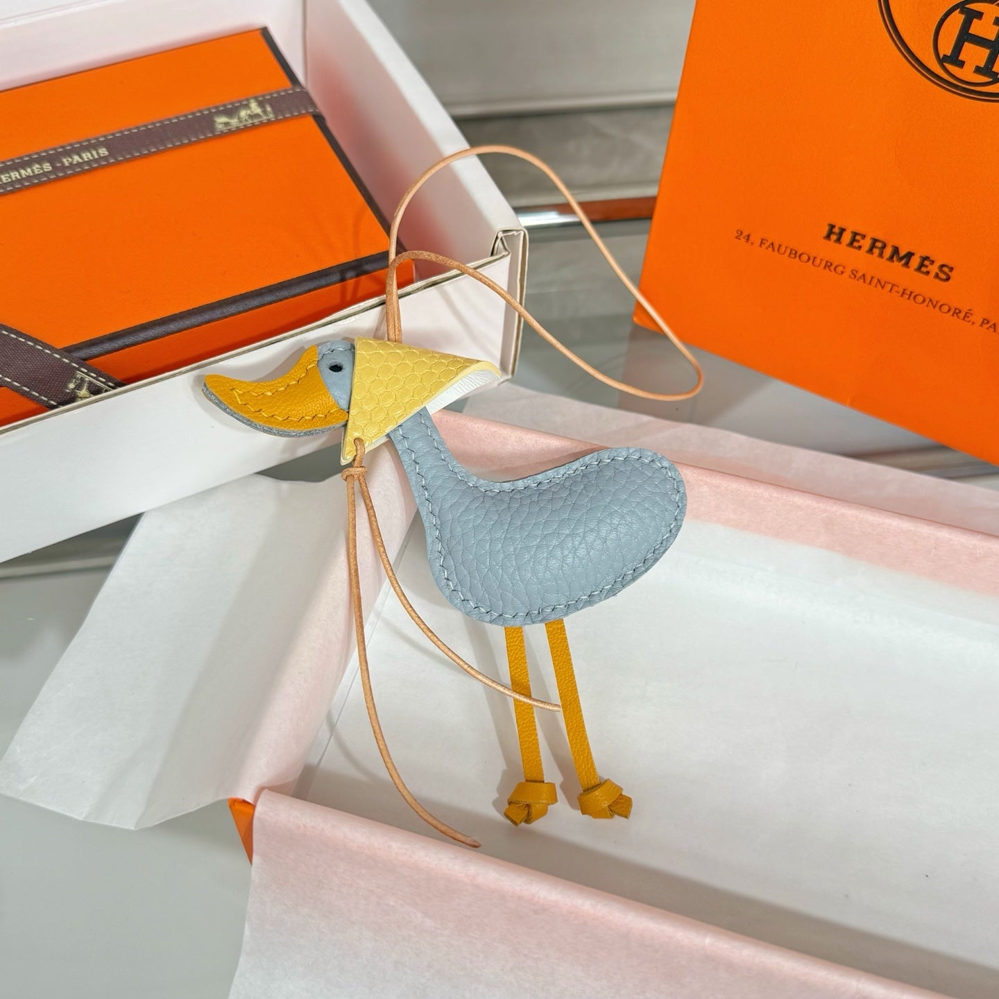 HM Duck Charm Cowhide