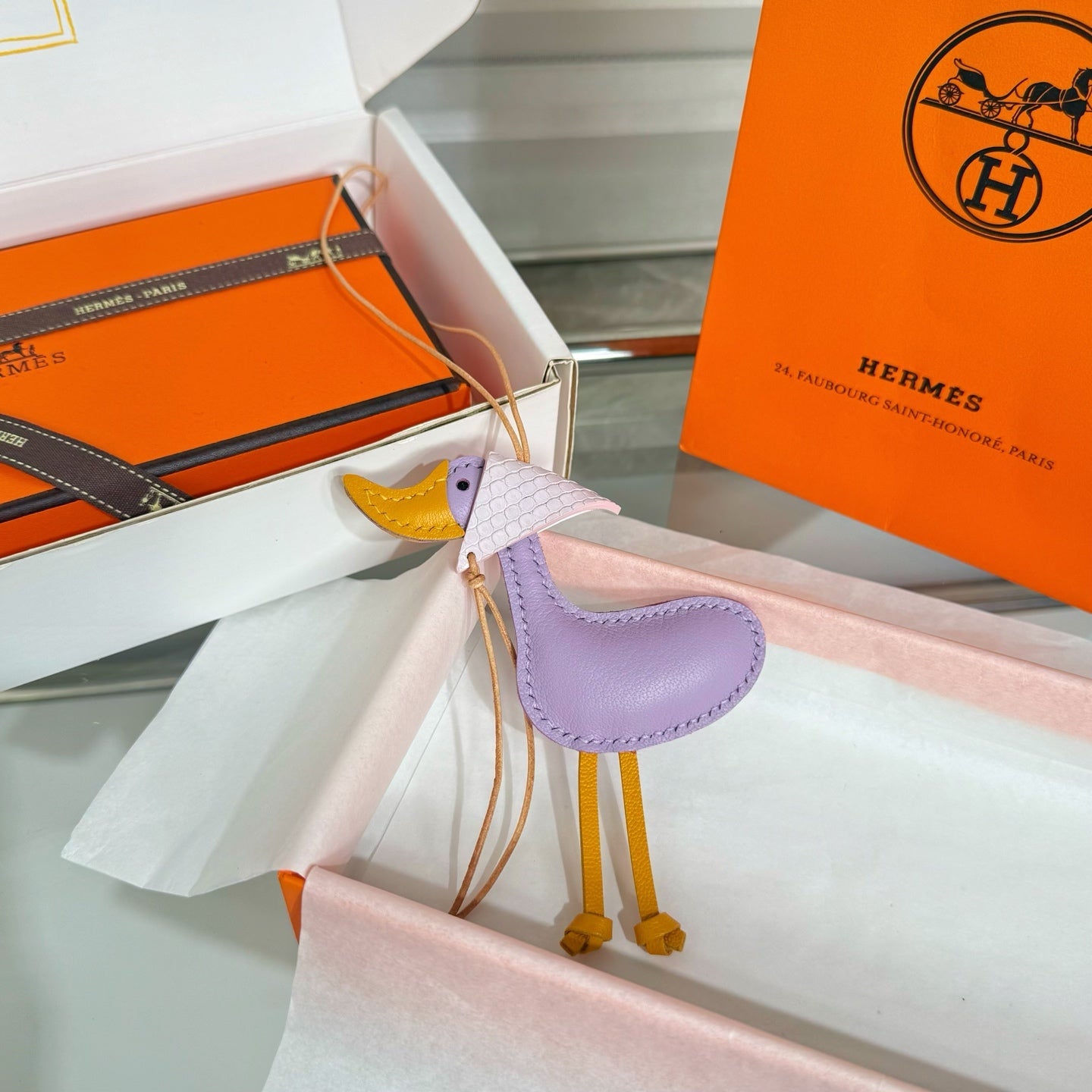 HM Duck Charm Cowhide