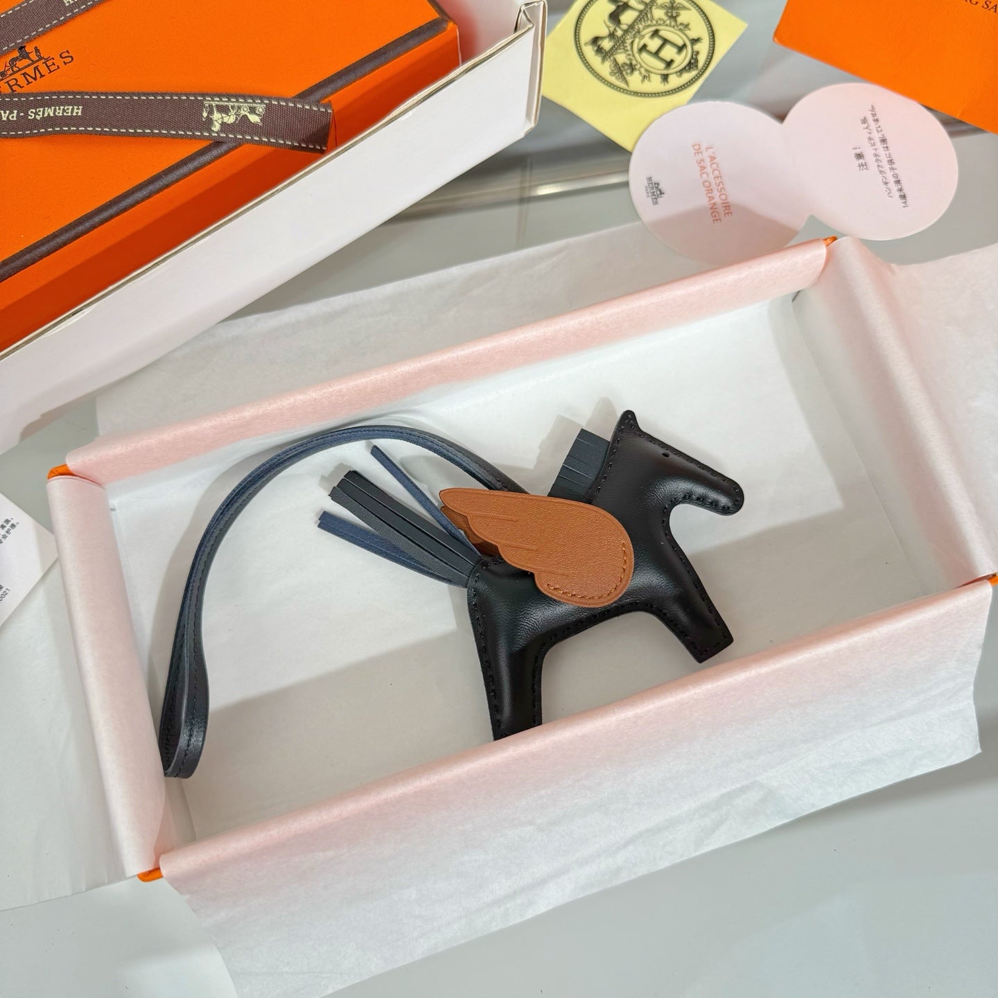 HM Rodeo Pegase PM Charm Black mix Brown Lambskin